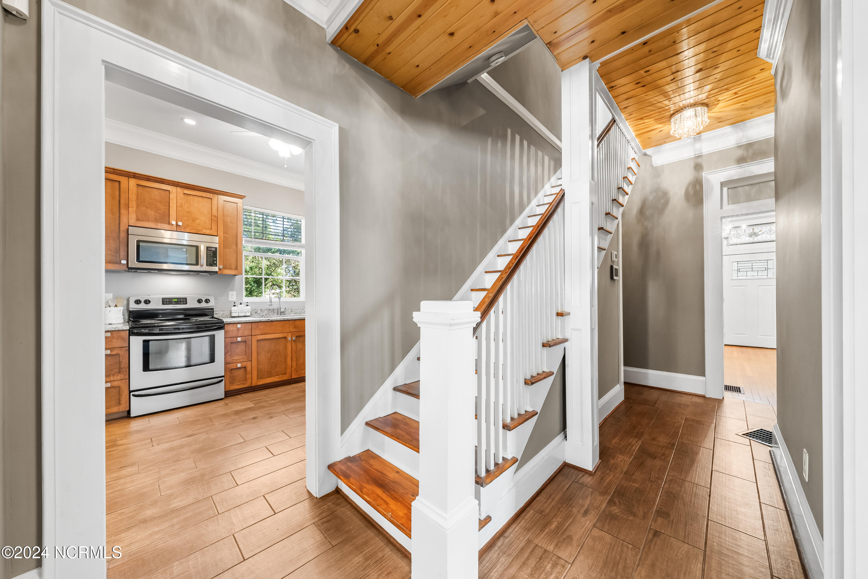 2305 Market Street