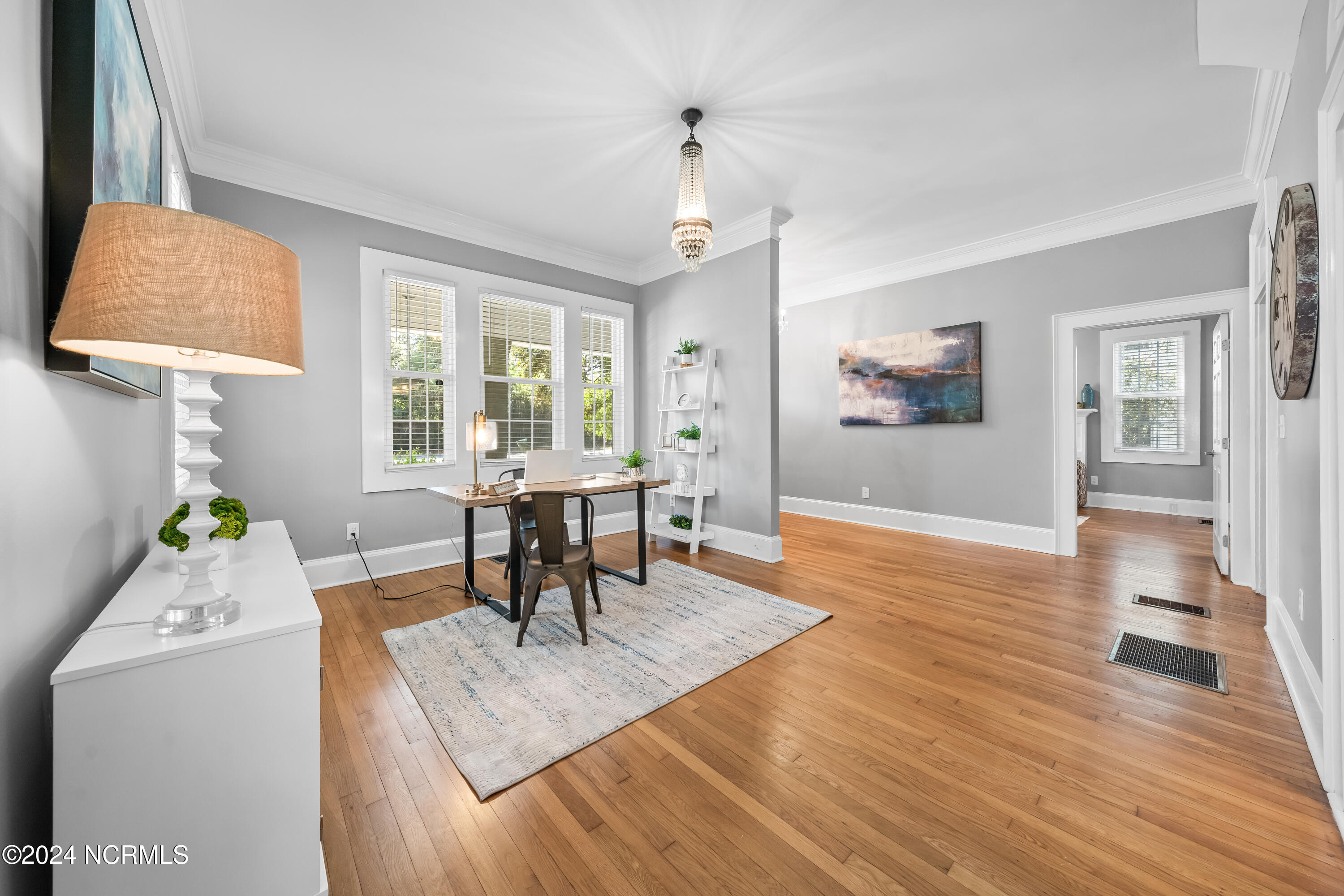 2305 Market Street