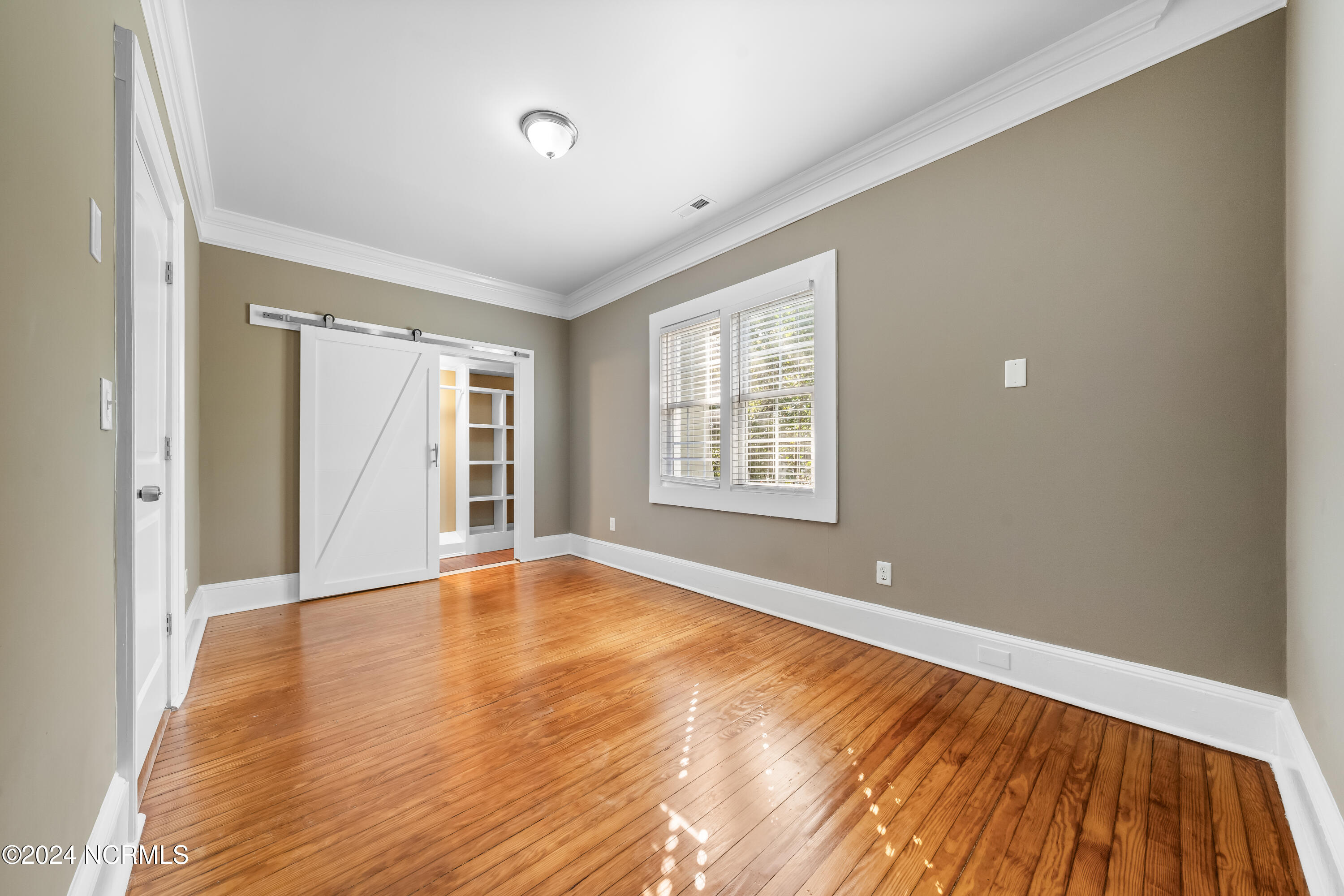 2305 Market Street