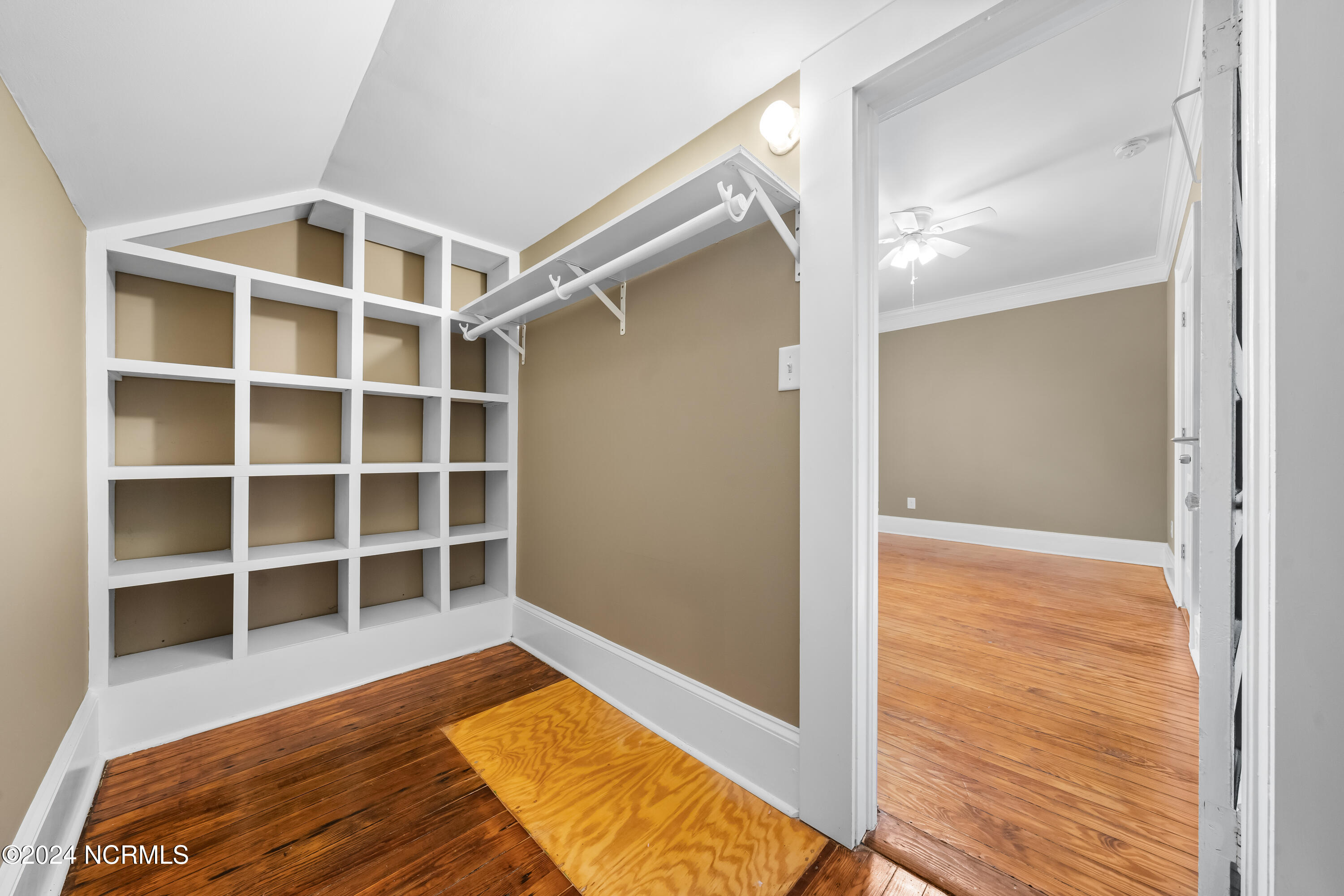 2305 Market Street