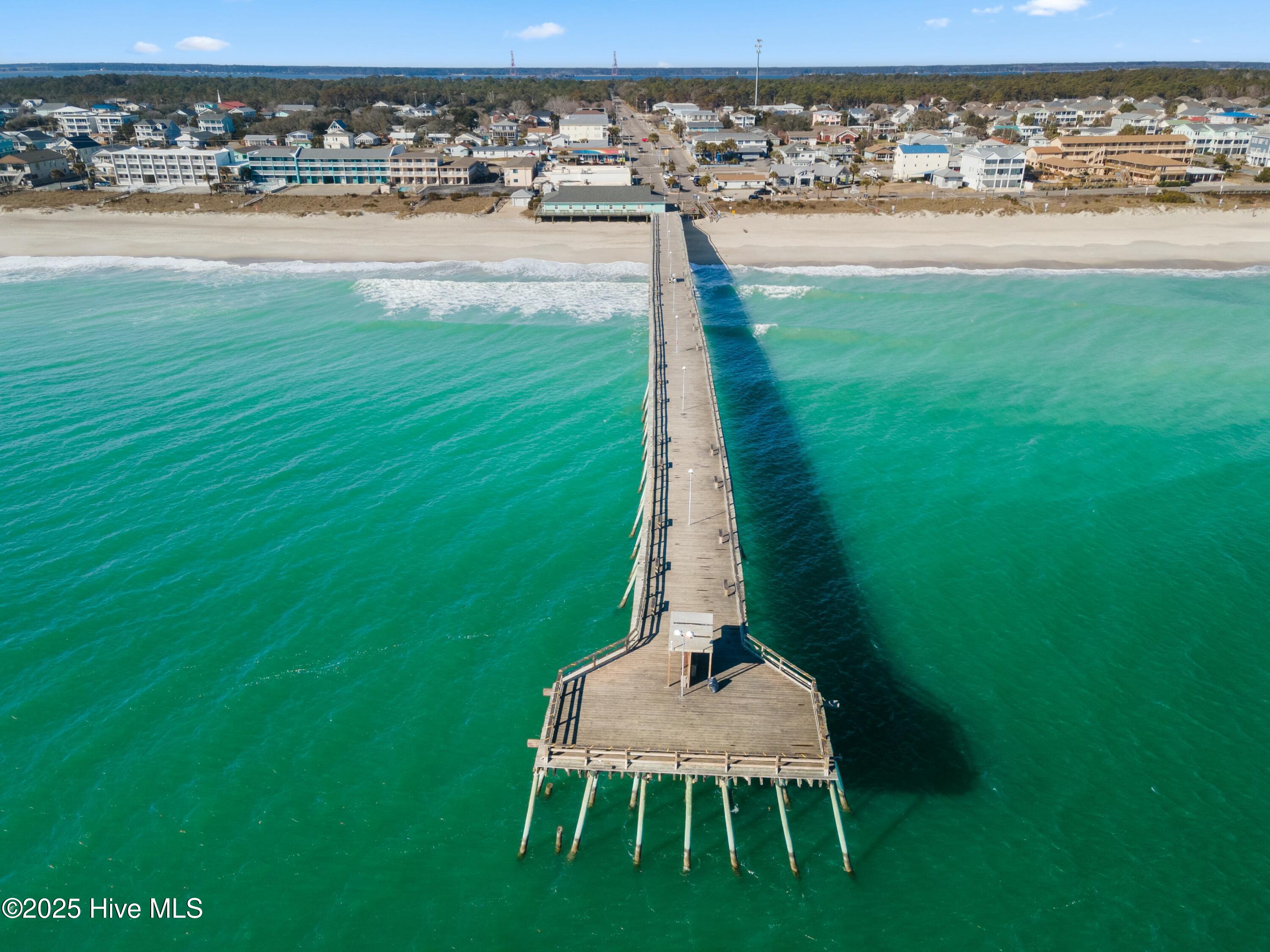 1016 Fort Fisher Boulevard S