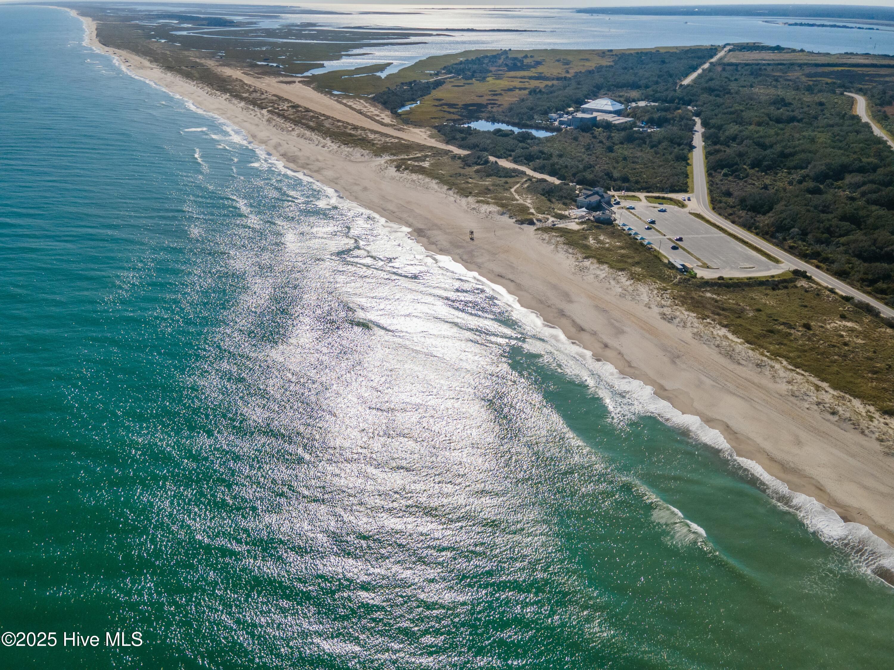 1016 Fort Fisher Boulevard S