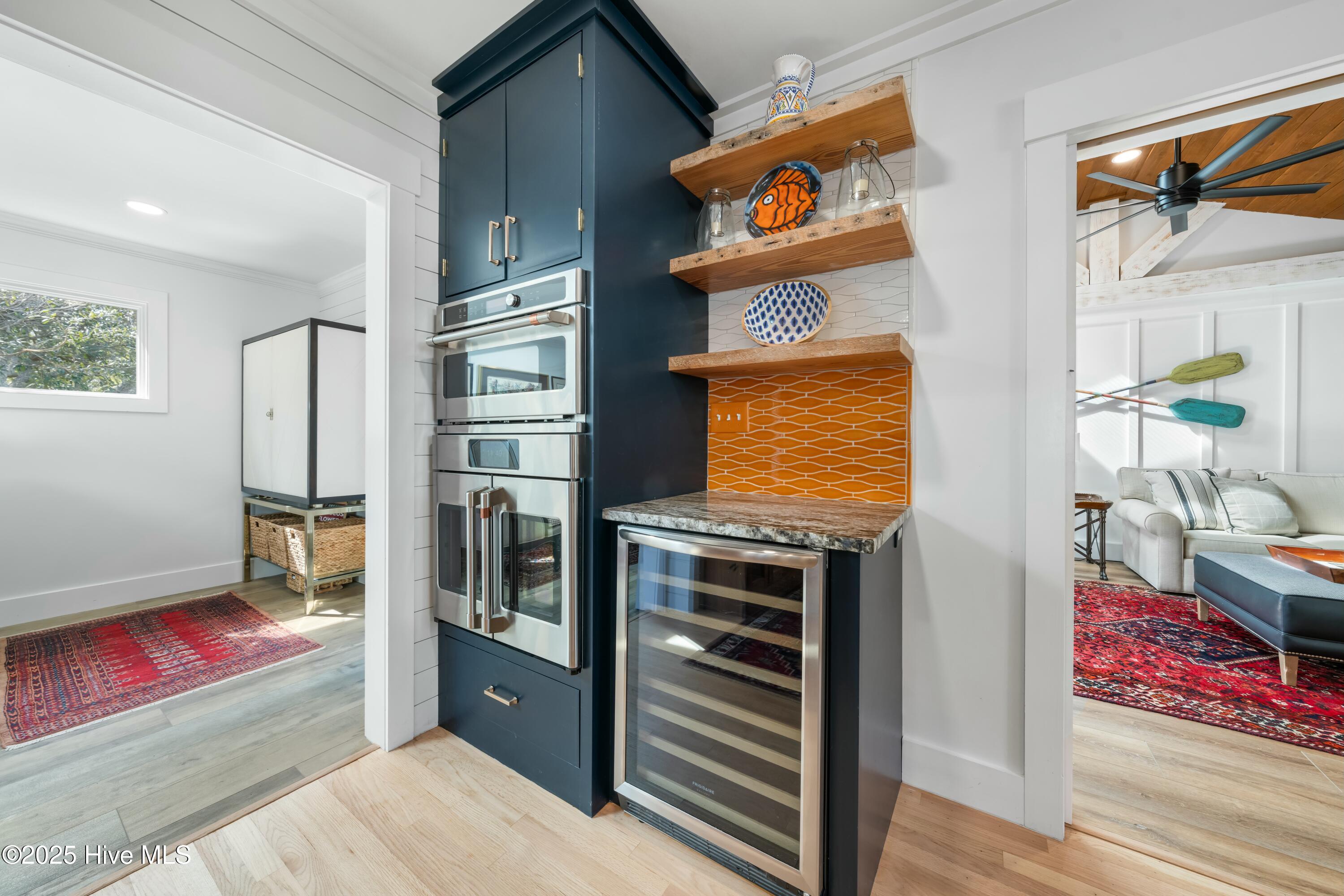 1016 Fort Fisher Boulevard S