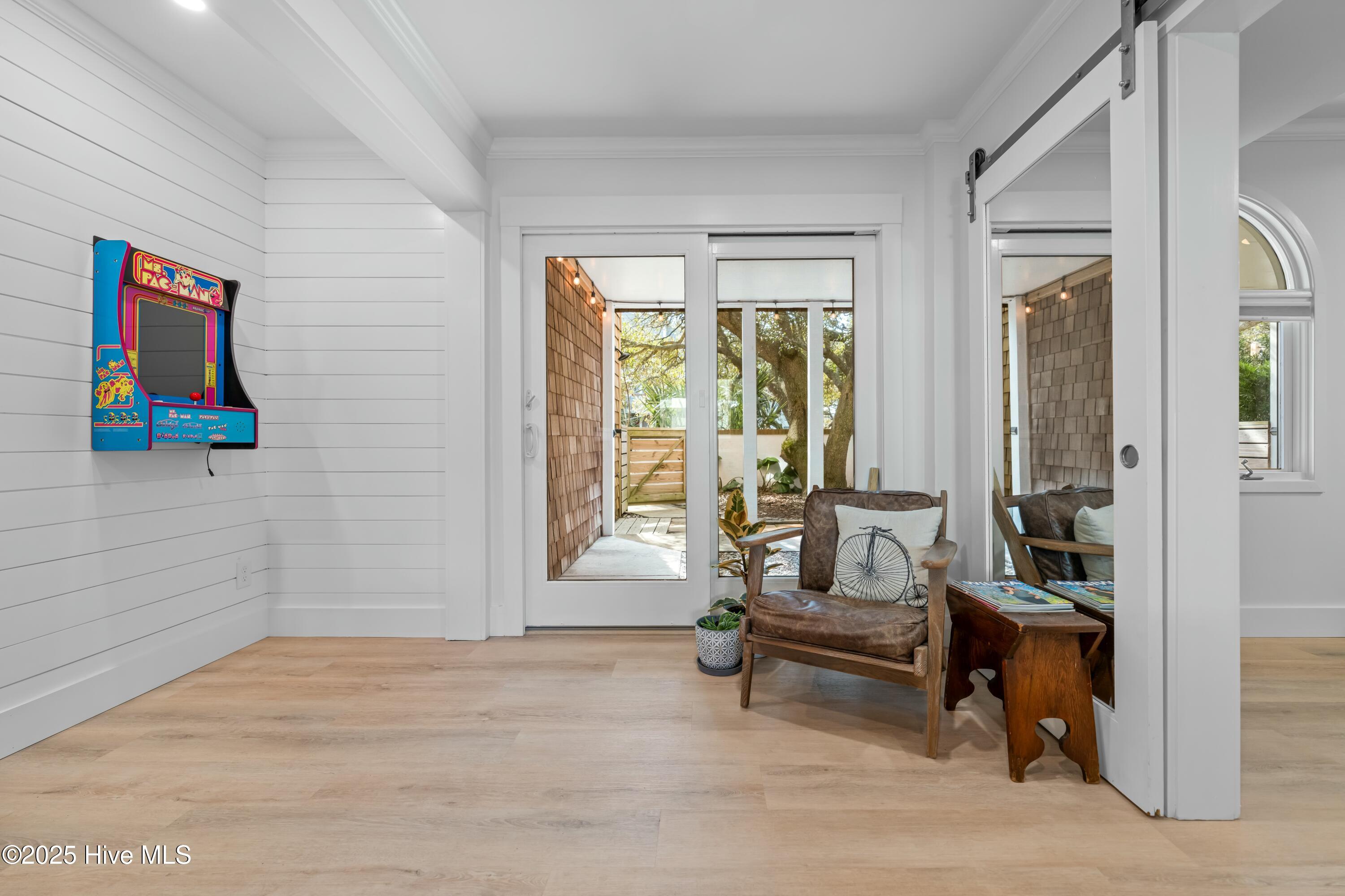 1016 Fort Fisher Boulevard S