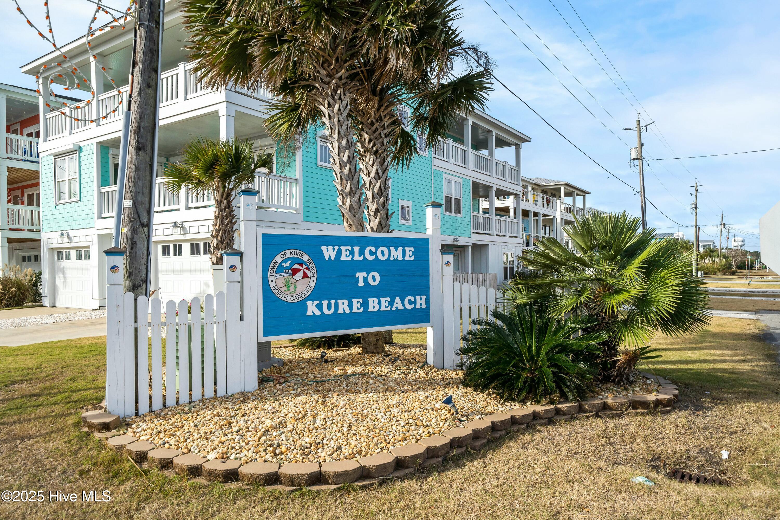 1016 Fort Fisher Boulevard S