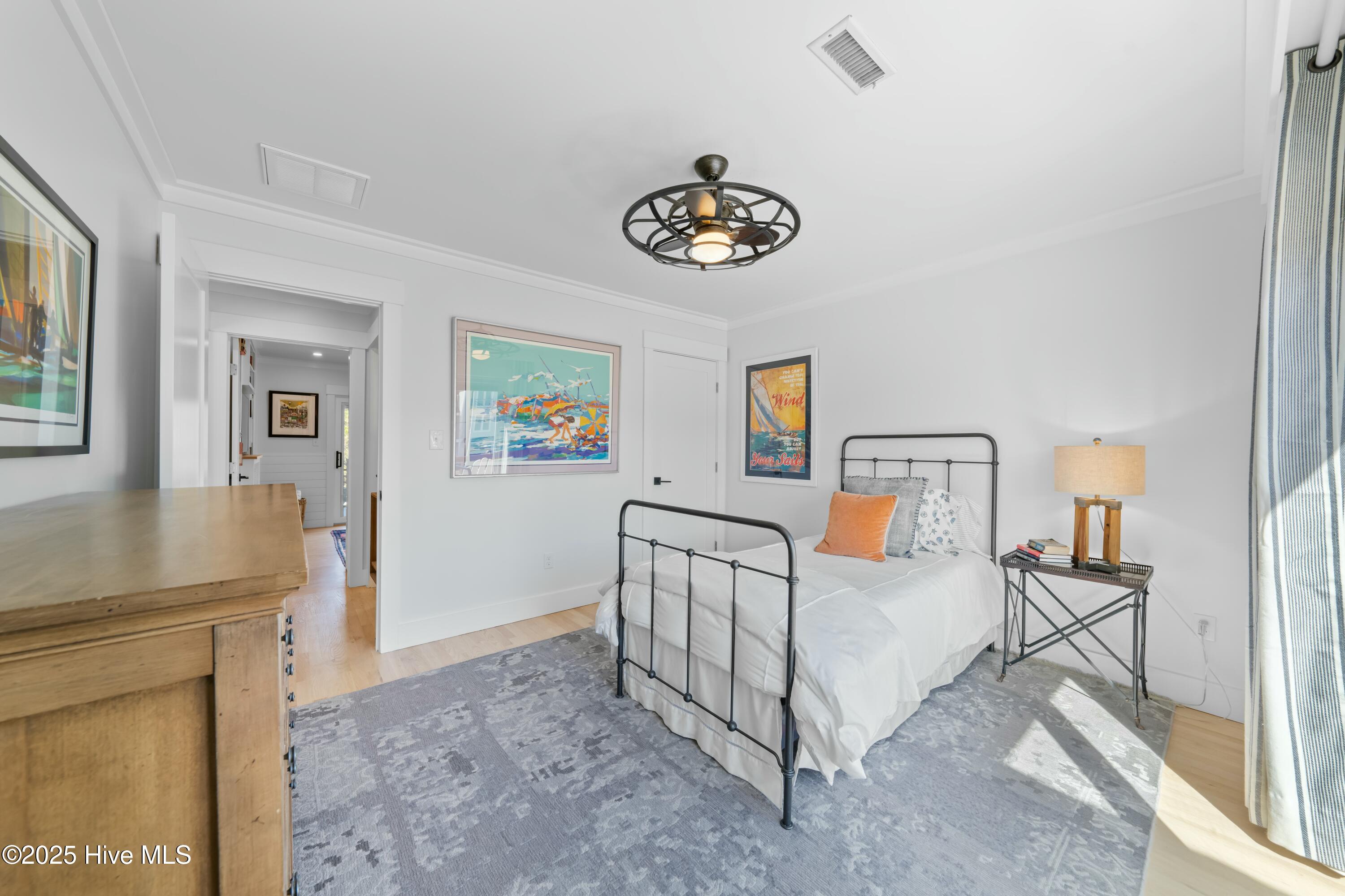 1016 Fort Fisher Boulevard S