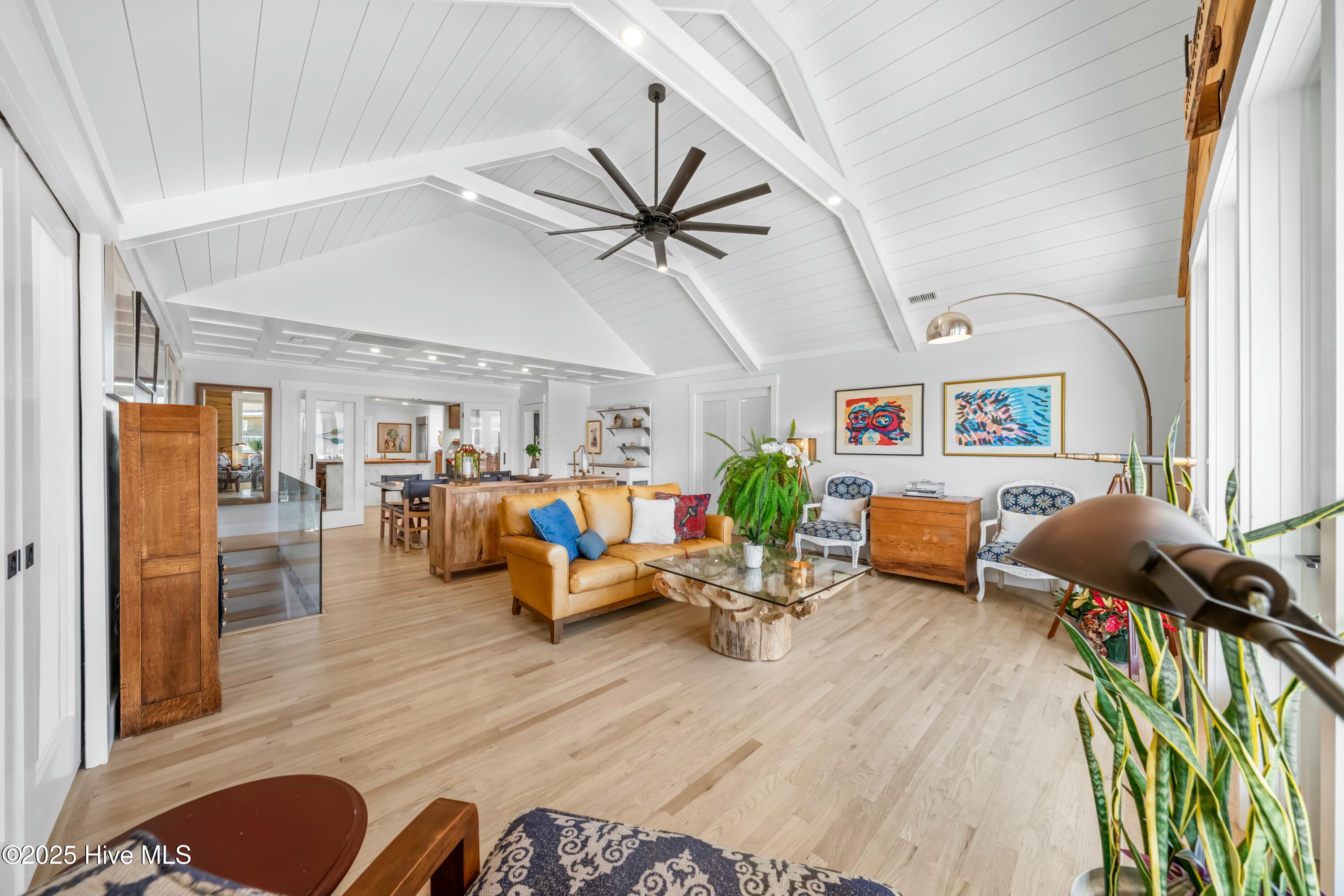 1016 Fort Fisher Boulevard S