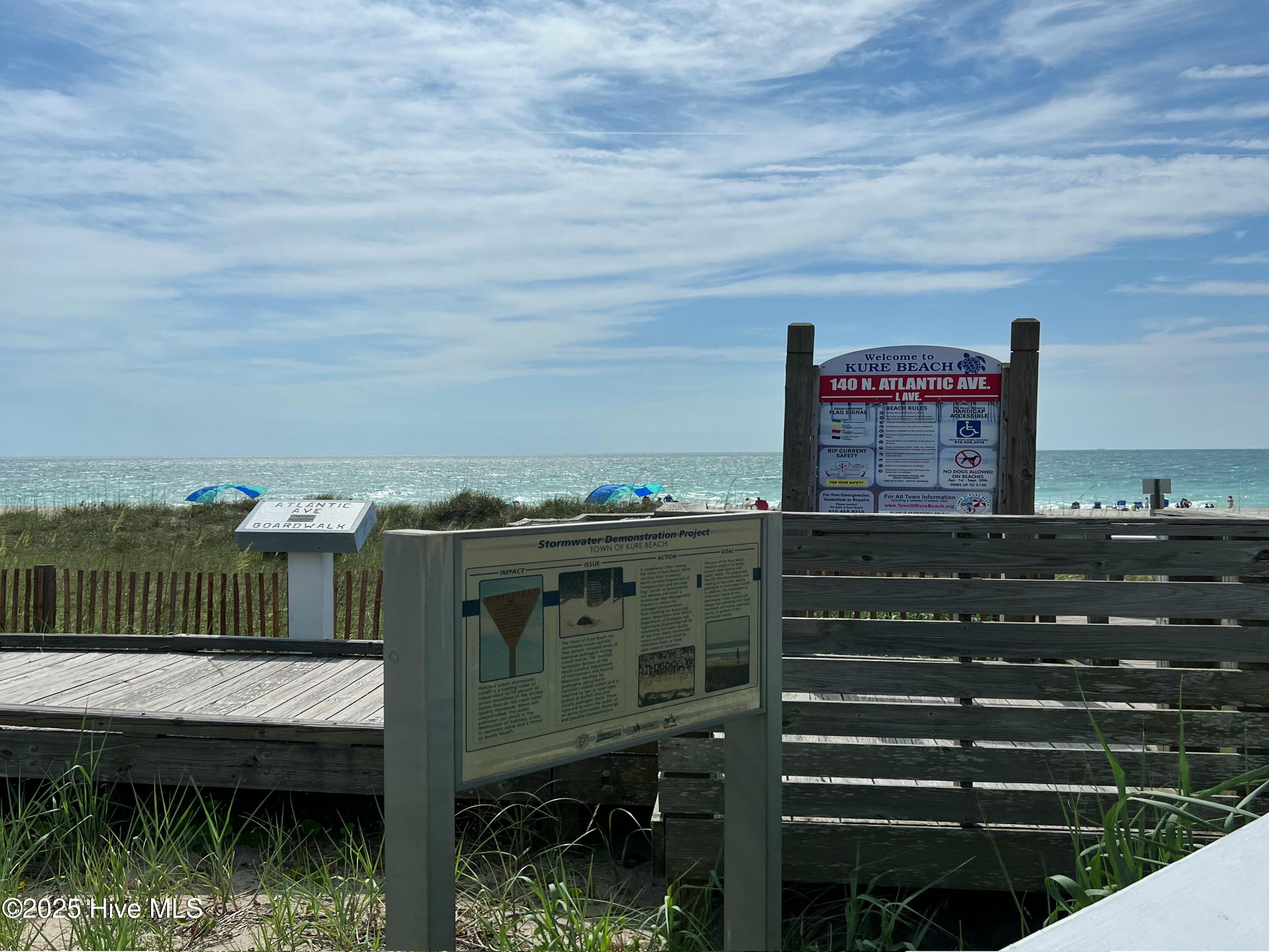 1016 Fort Fisher Boulevard S