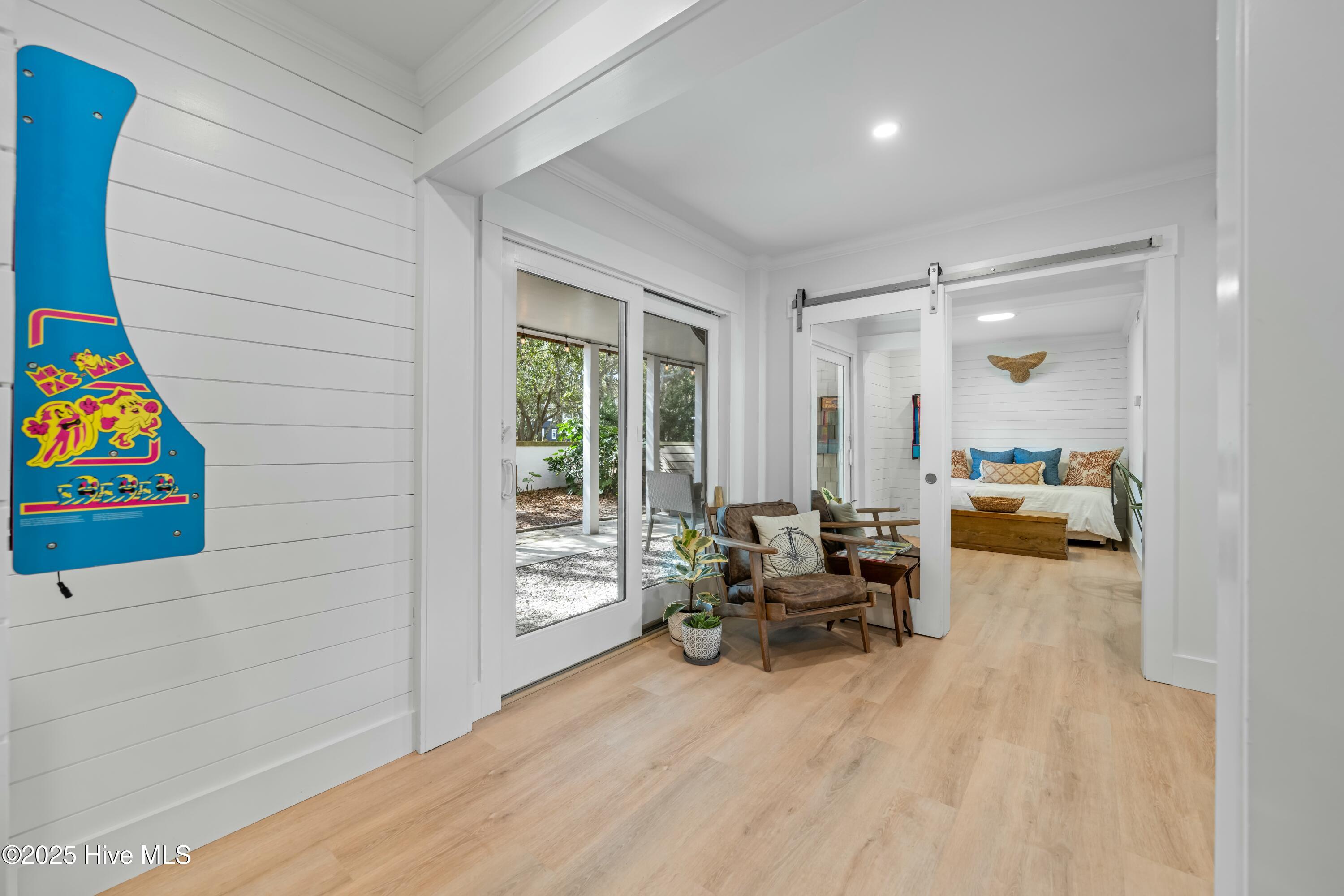 1016 Fort Fisher Boulevard S