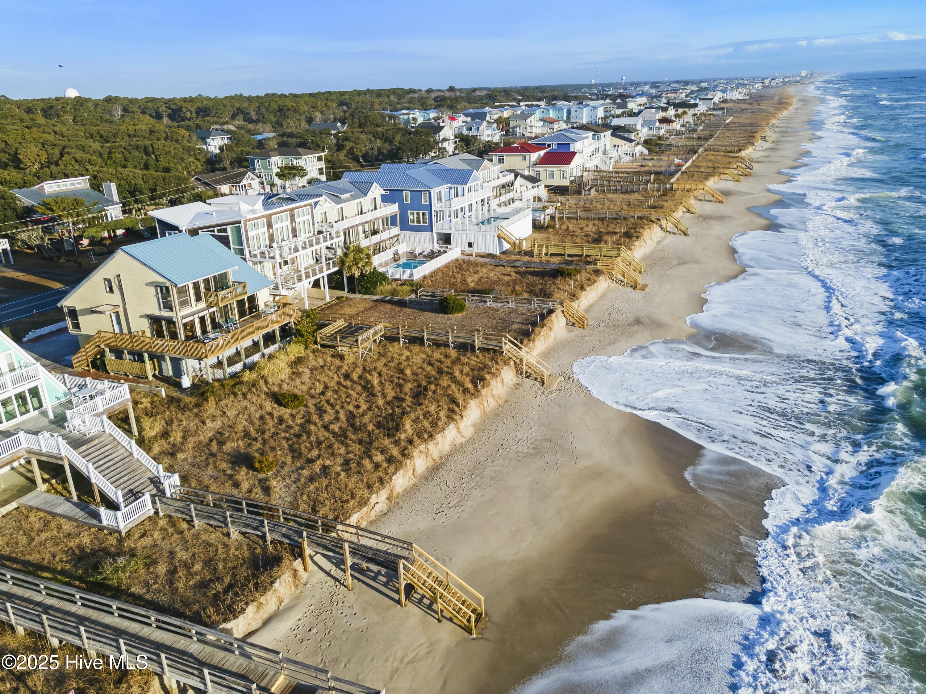 1016 Fort Fisher Boulevard S