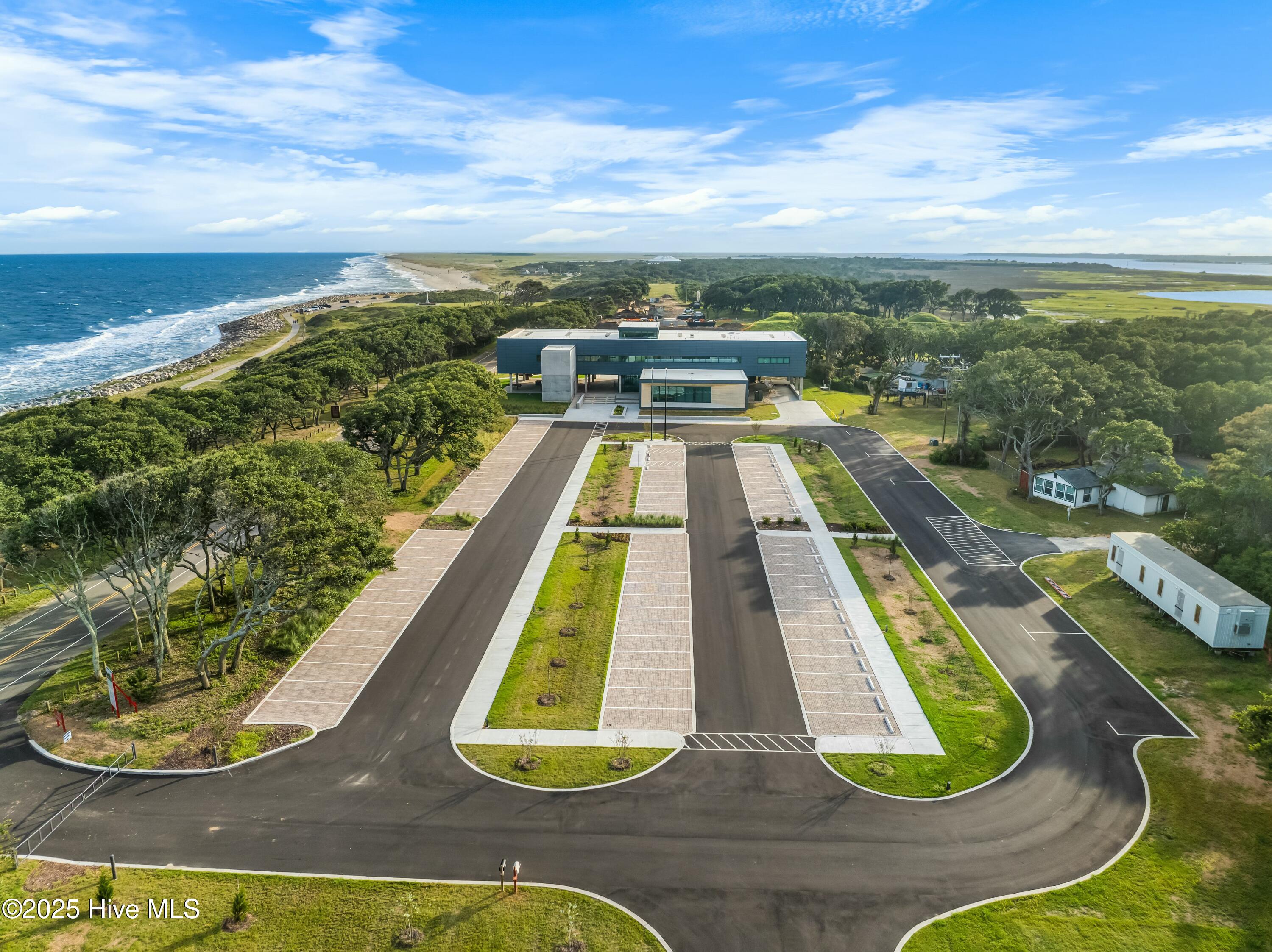 1016 Fort Fisher Boulevard S