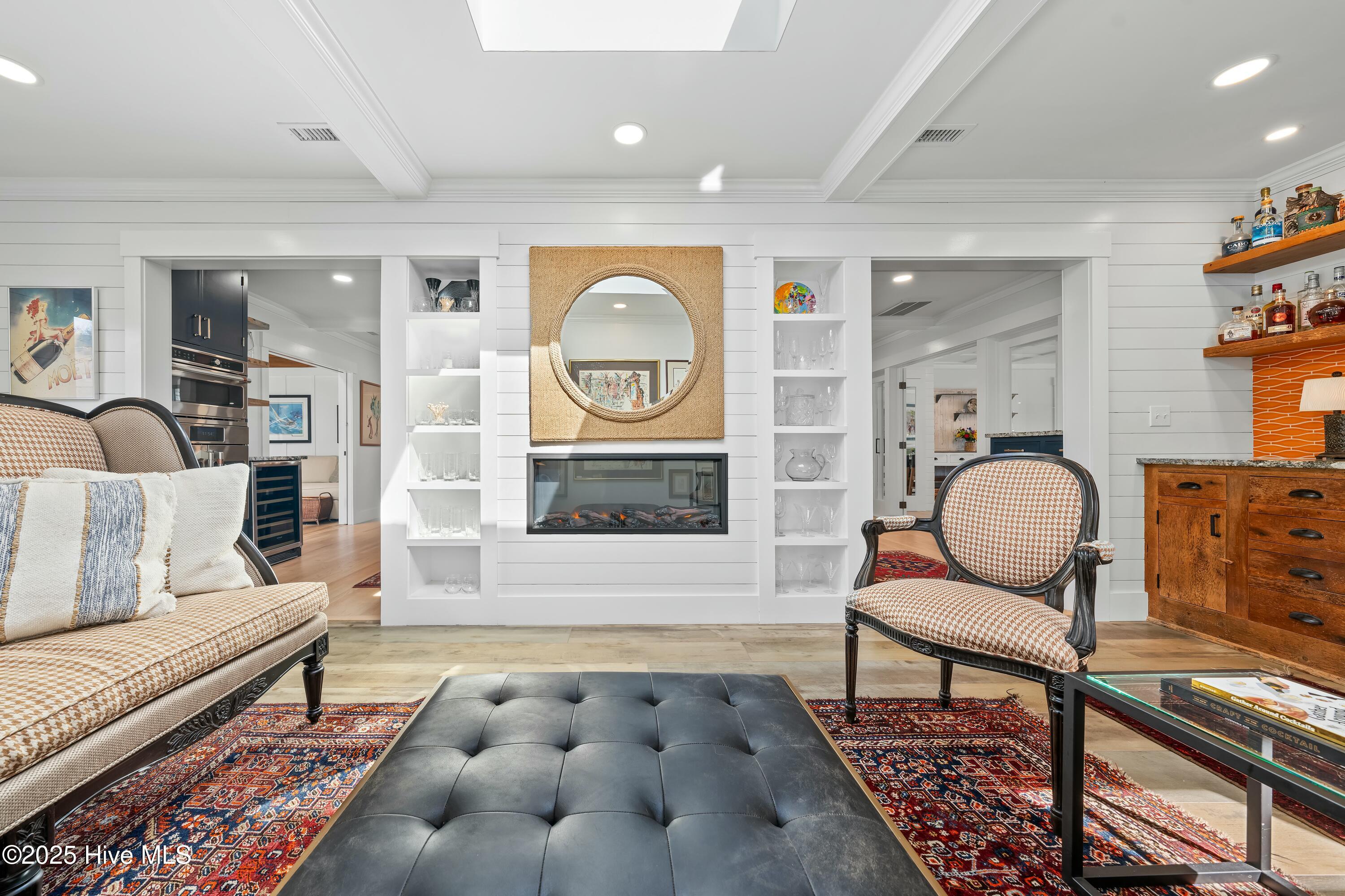 1016 Fort Fisher Boulevard S