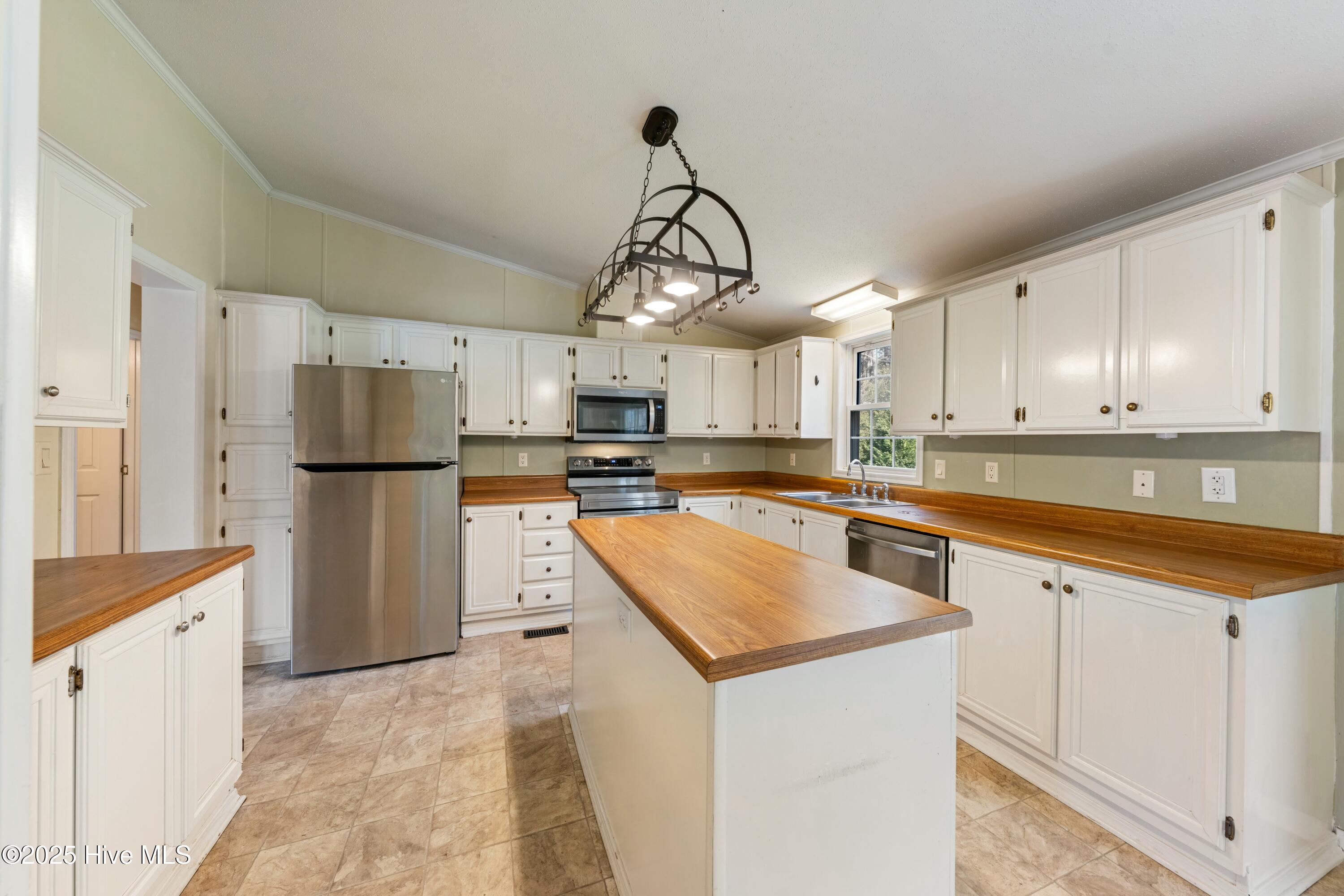 101 Shelley Road