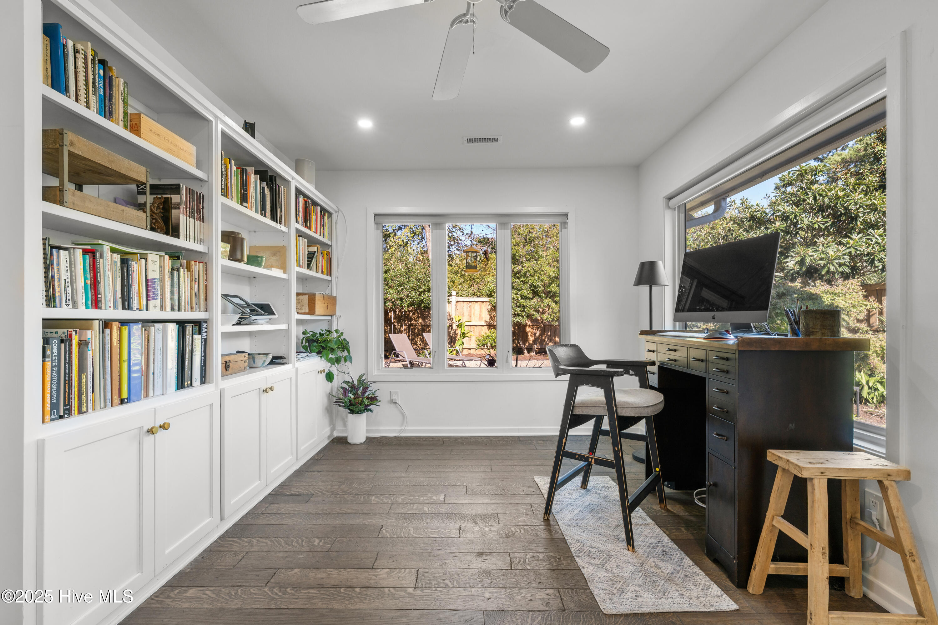 6659 Tidewater Lane