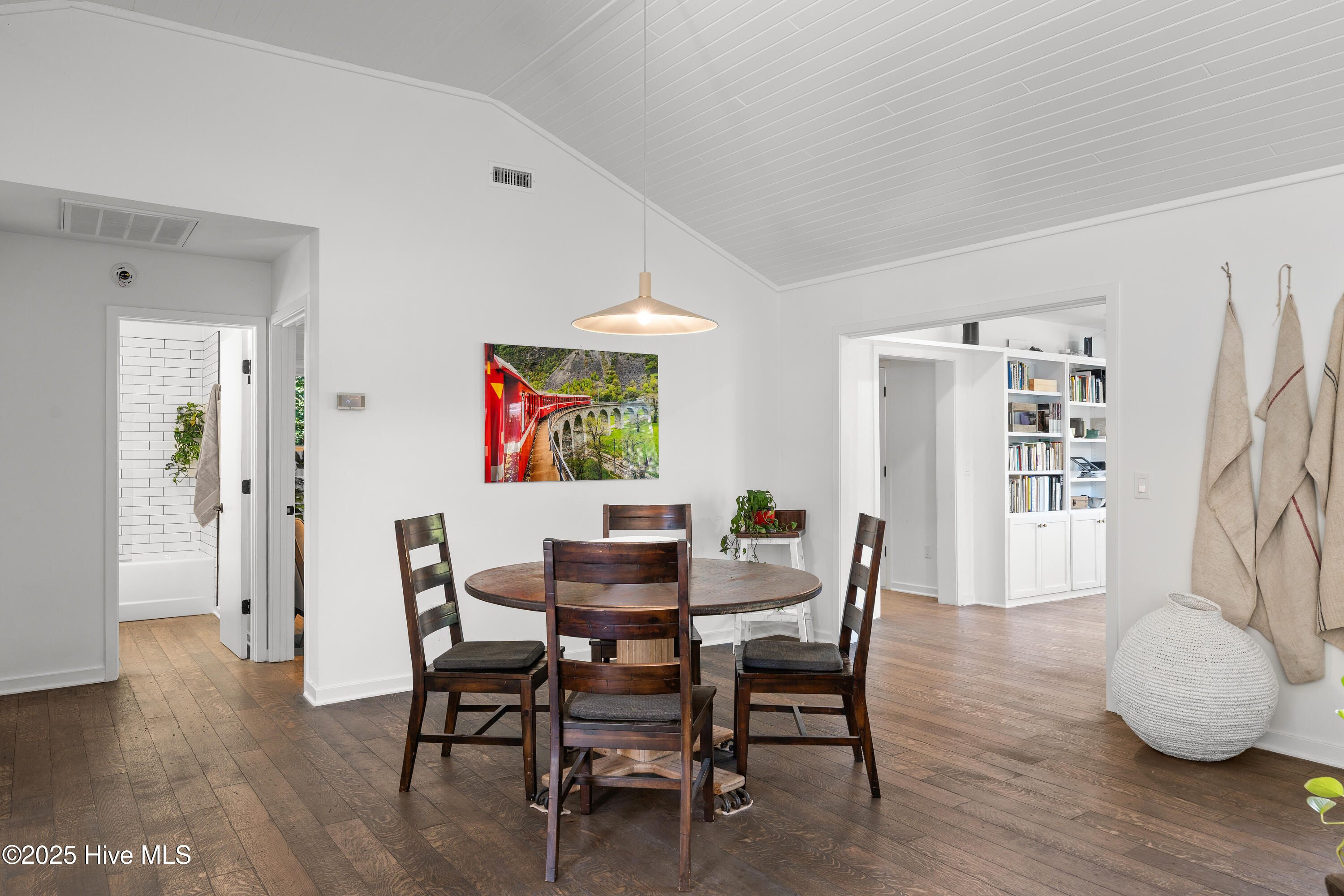 6659 Tidewater Lane