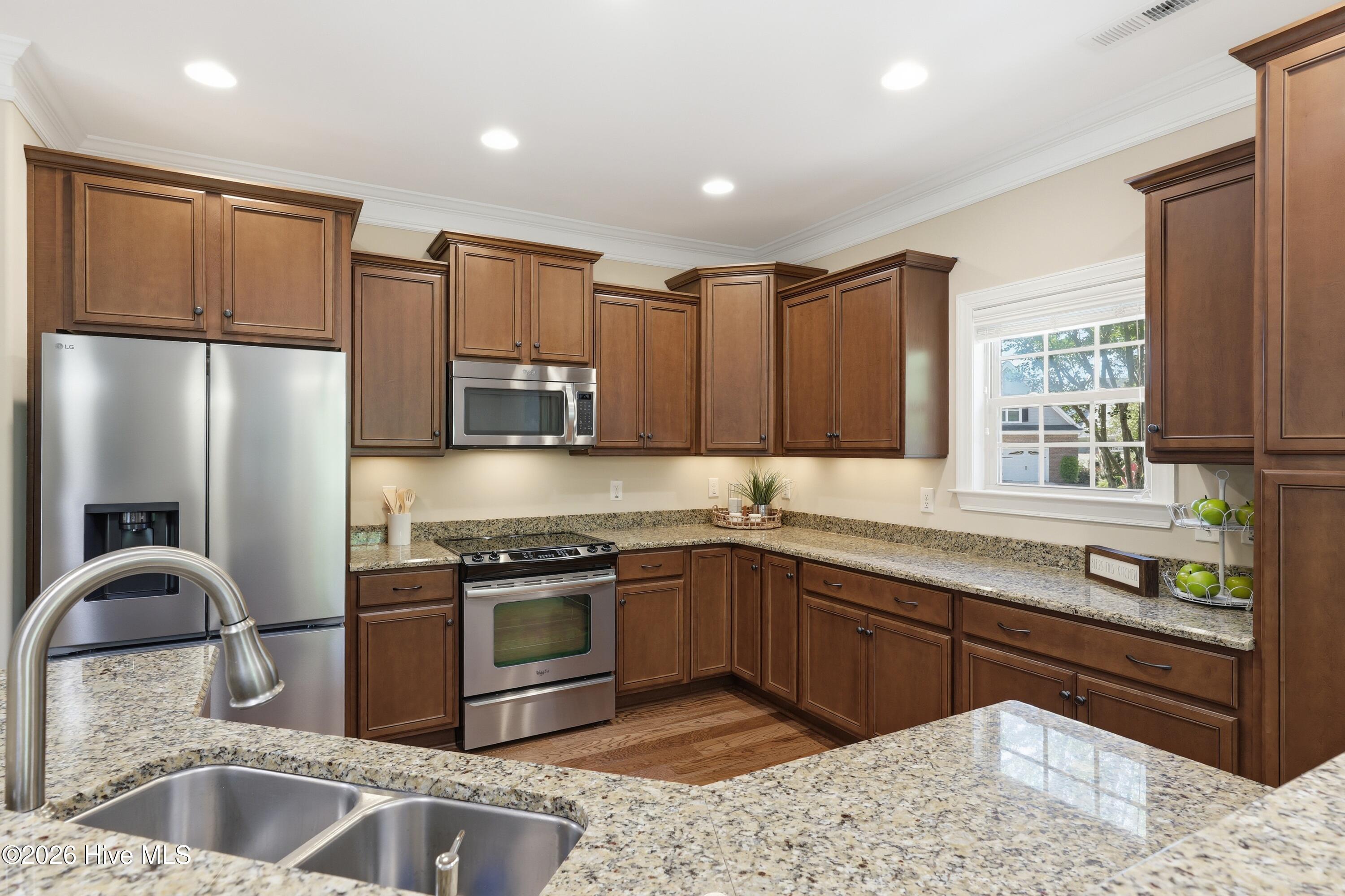 8241 Egret Pointe NE