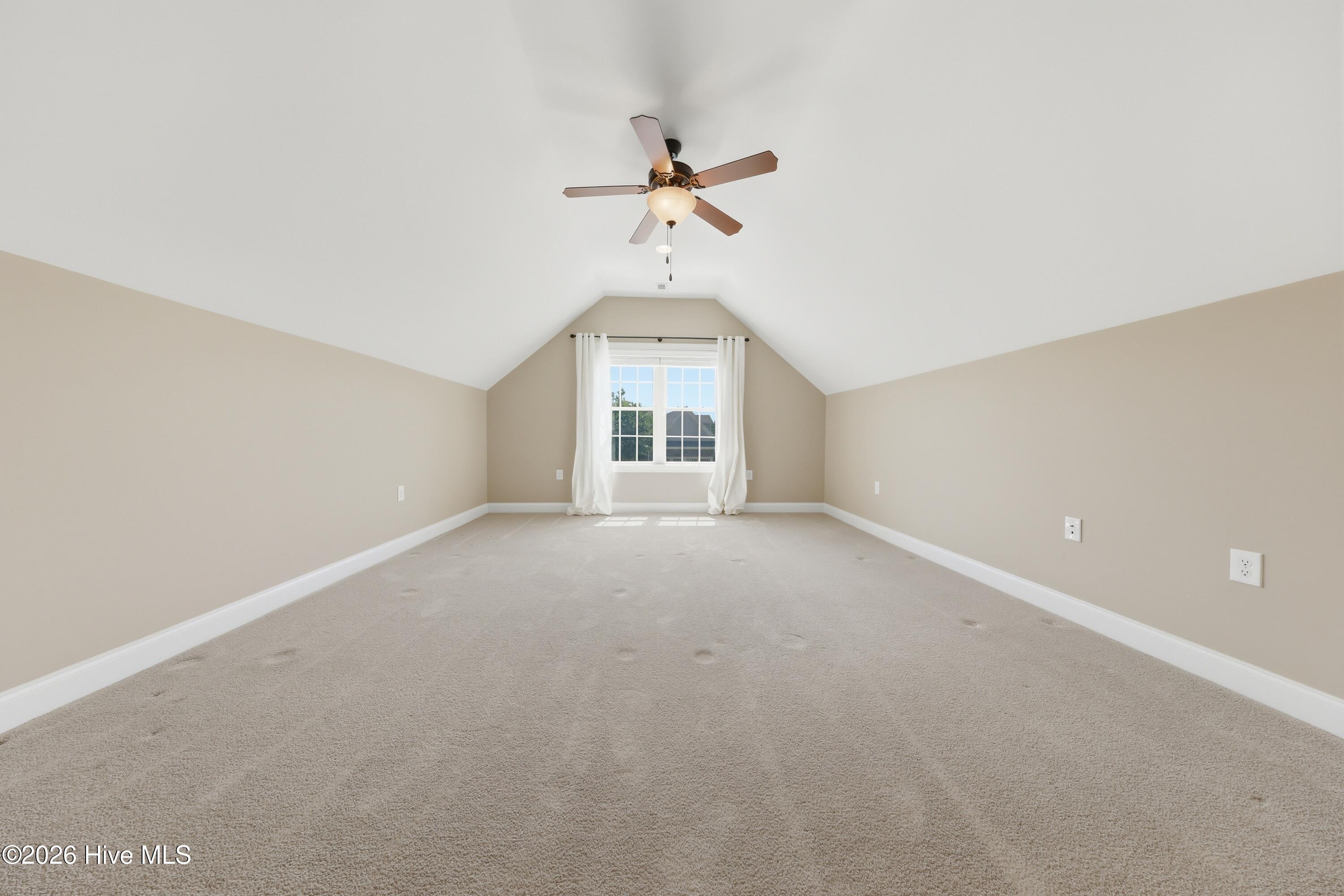 8241 Egret Pointe NE