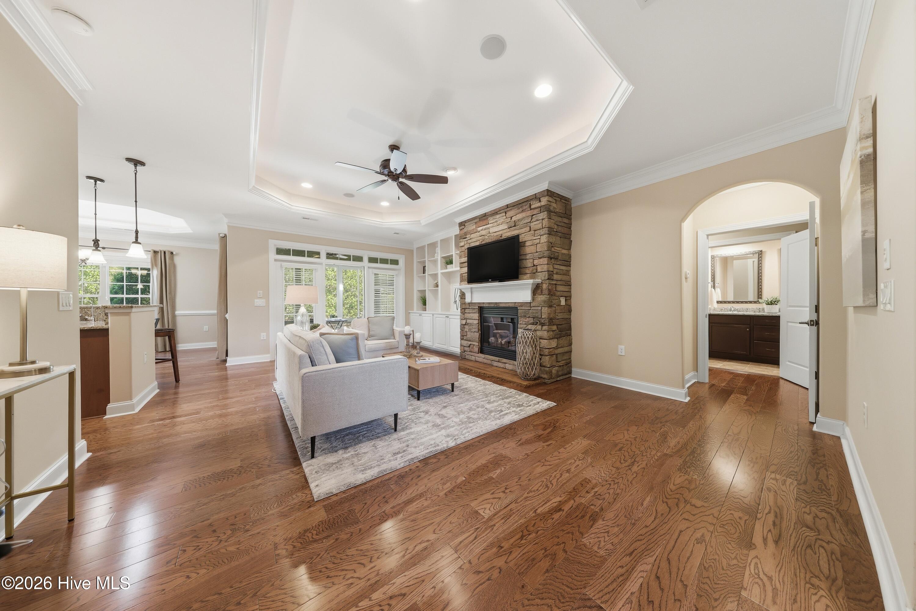 8241 Egret Pointe NE