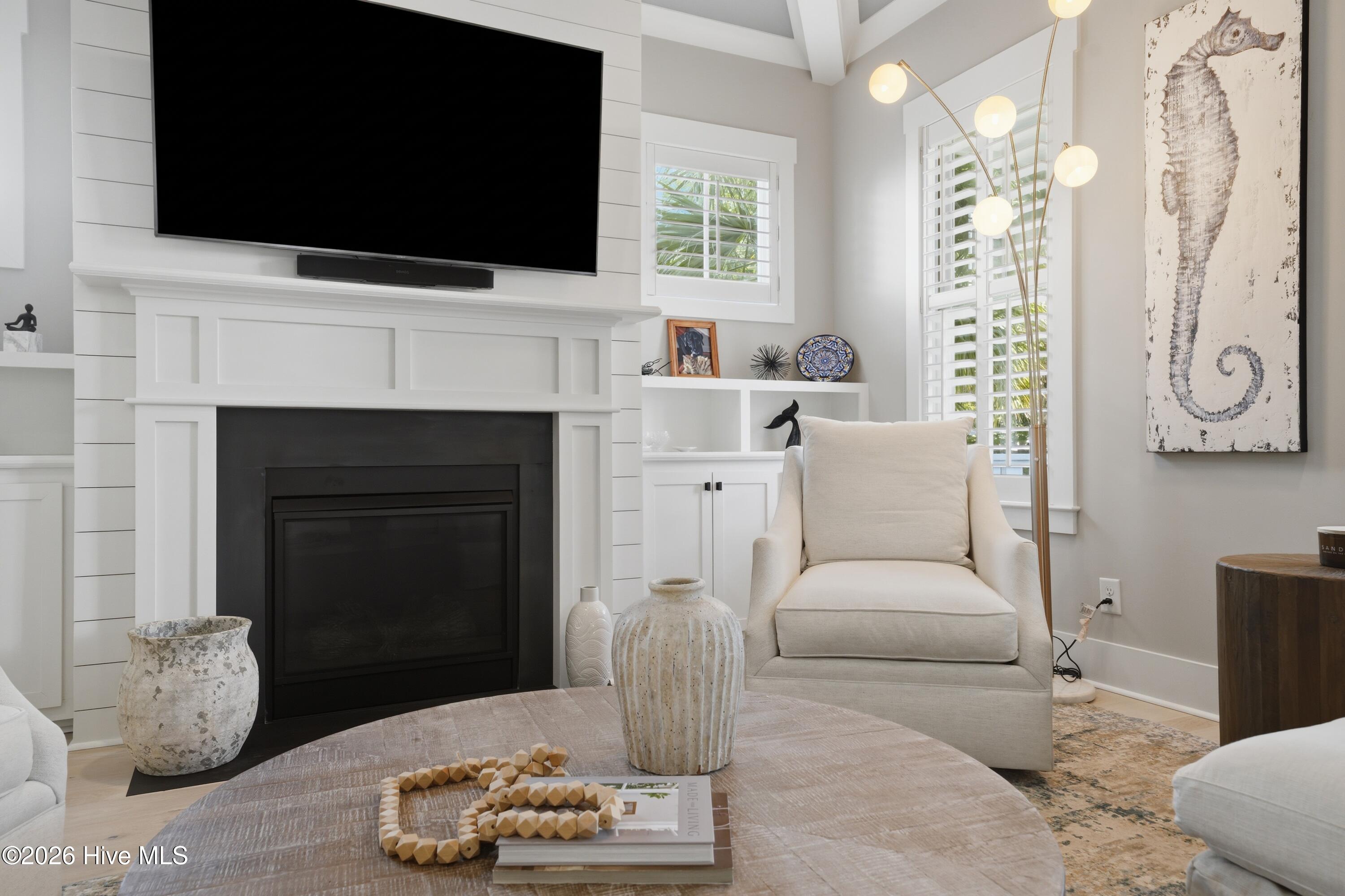 6517 Chalfont Circle