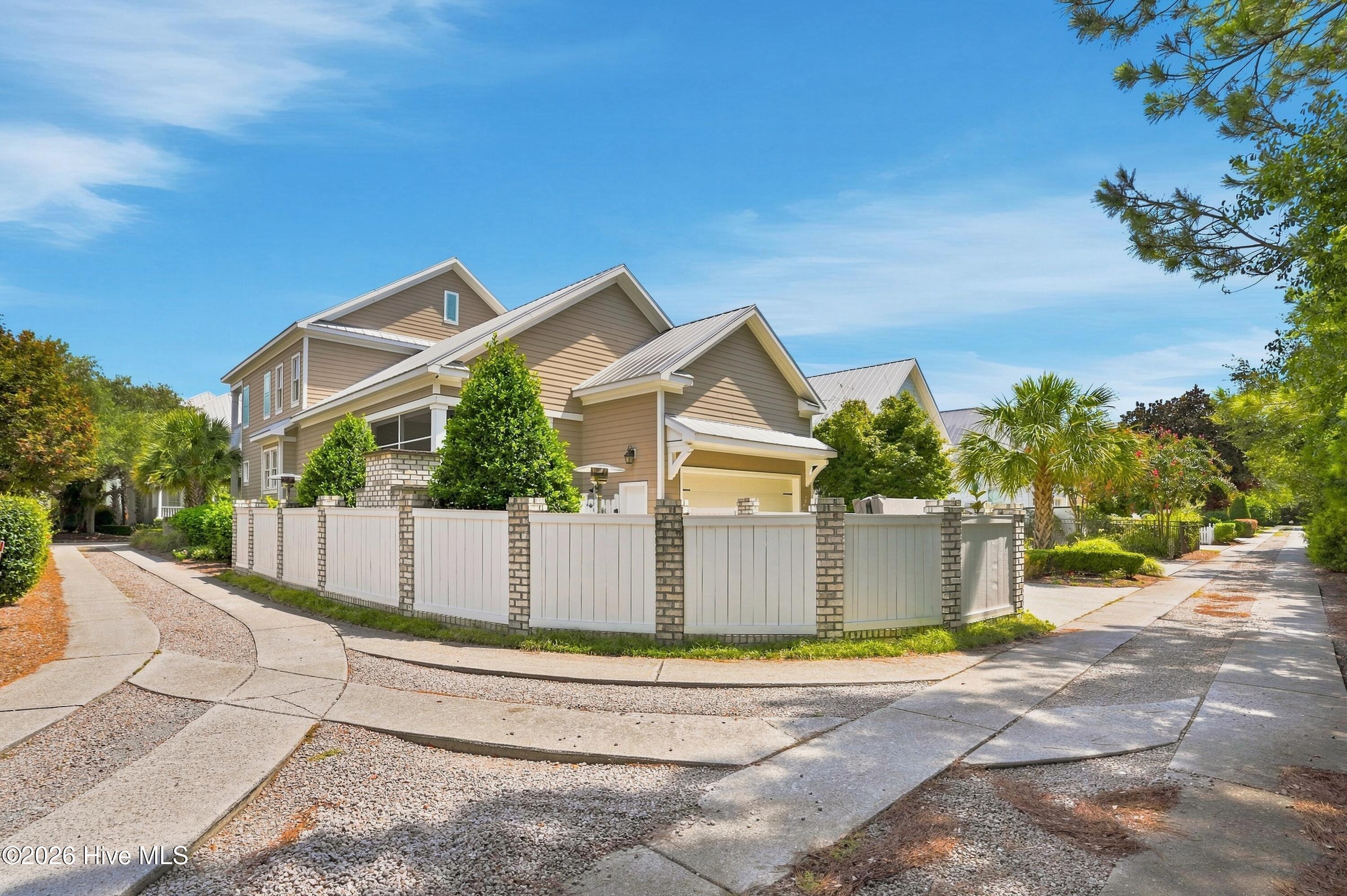 6517 Chalfont Circle