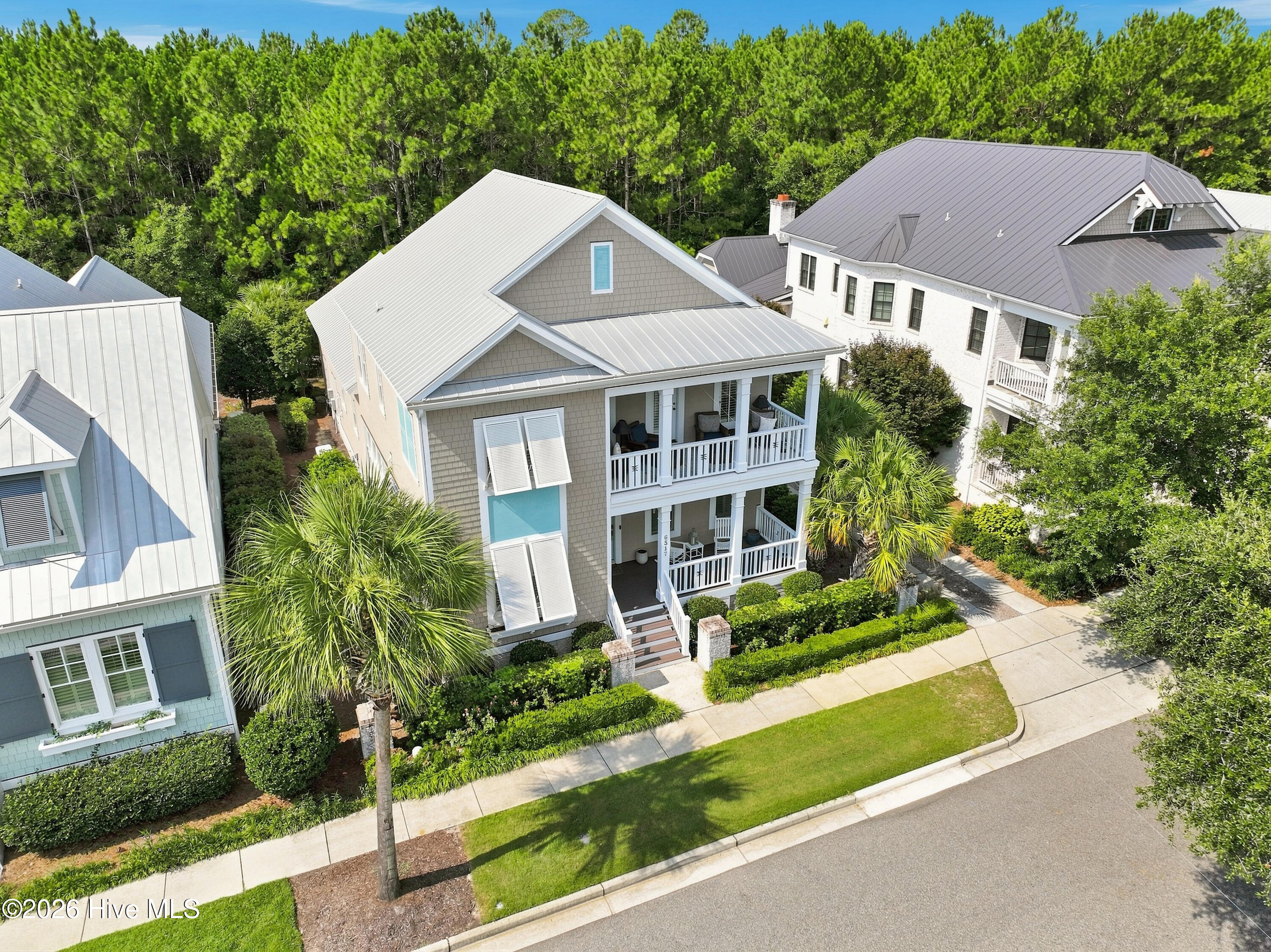 6517 Chalfont Circle
