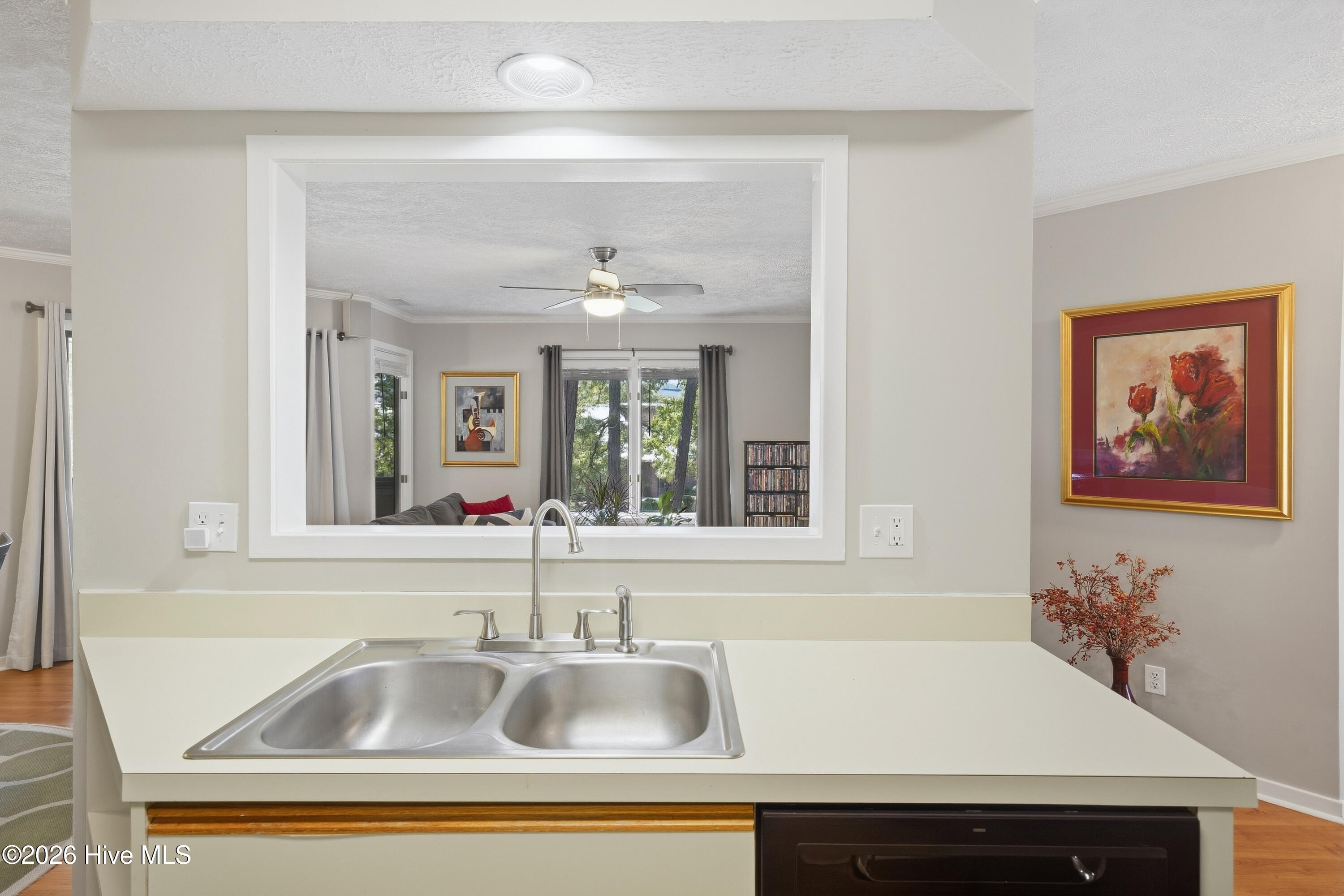115 Longstreet Drive Apt 208