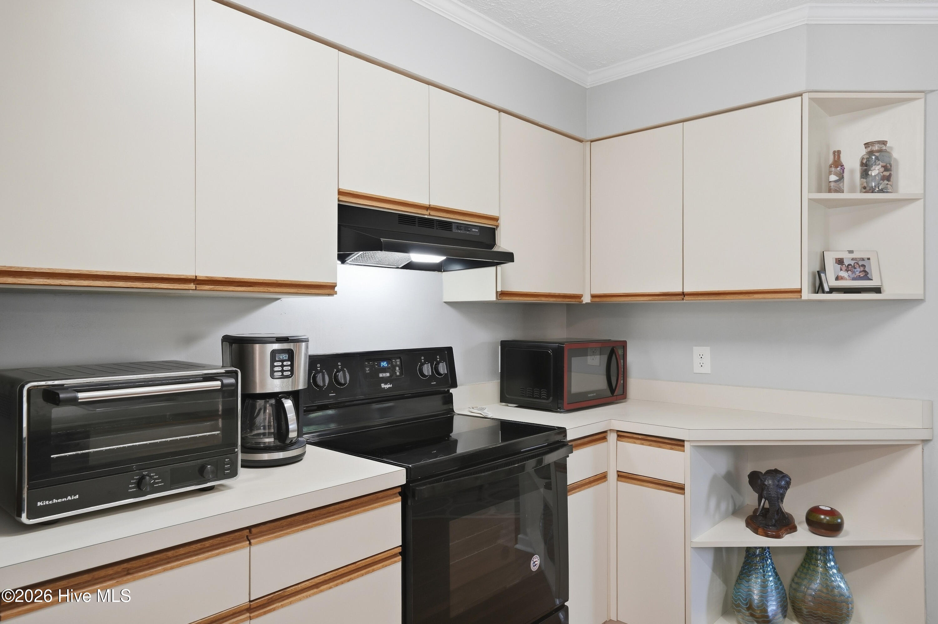 115 Longstreet Drive Apt 208