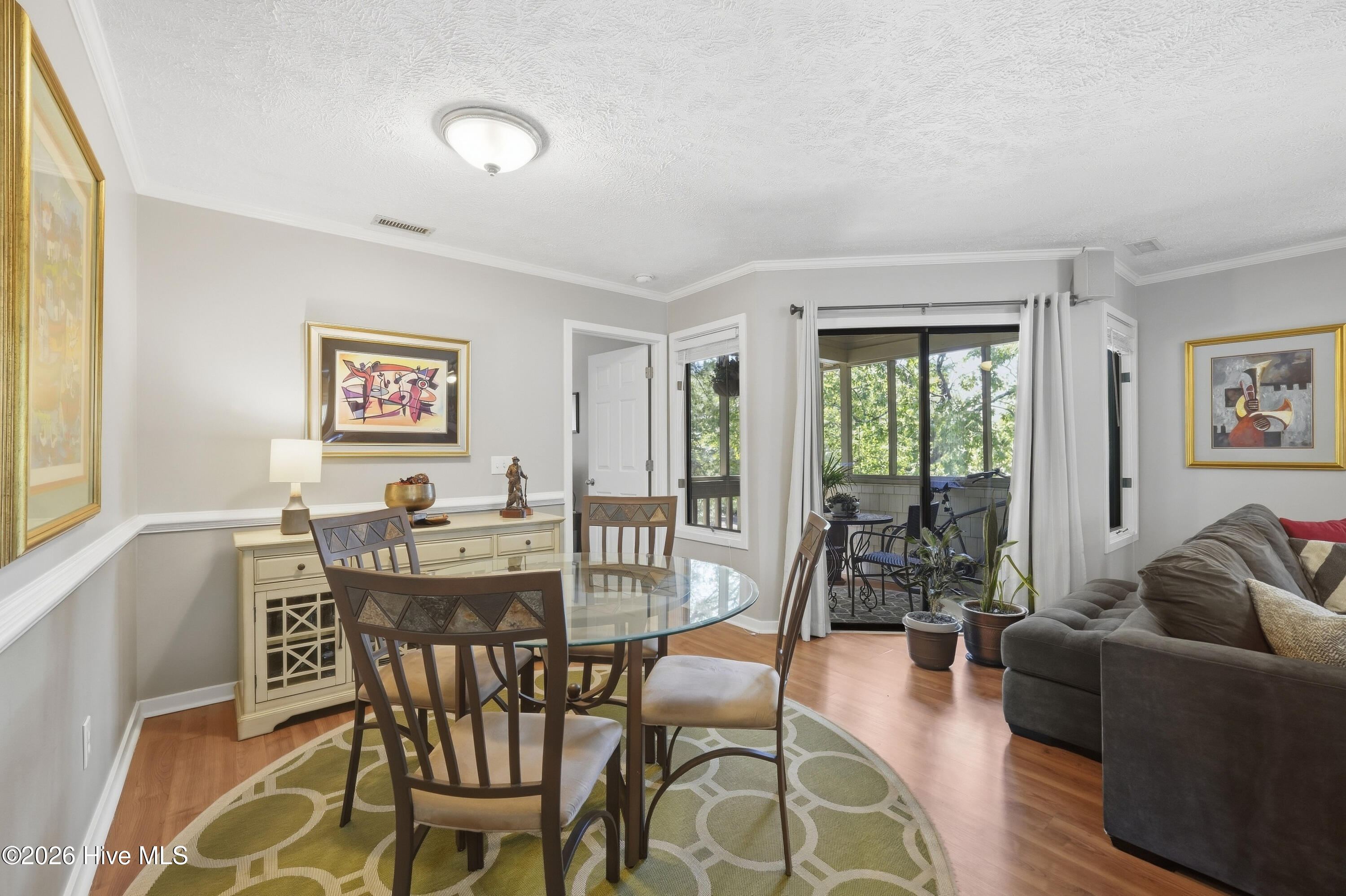 115 Longstreet Drive Apt 208