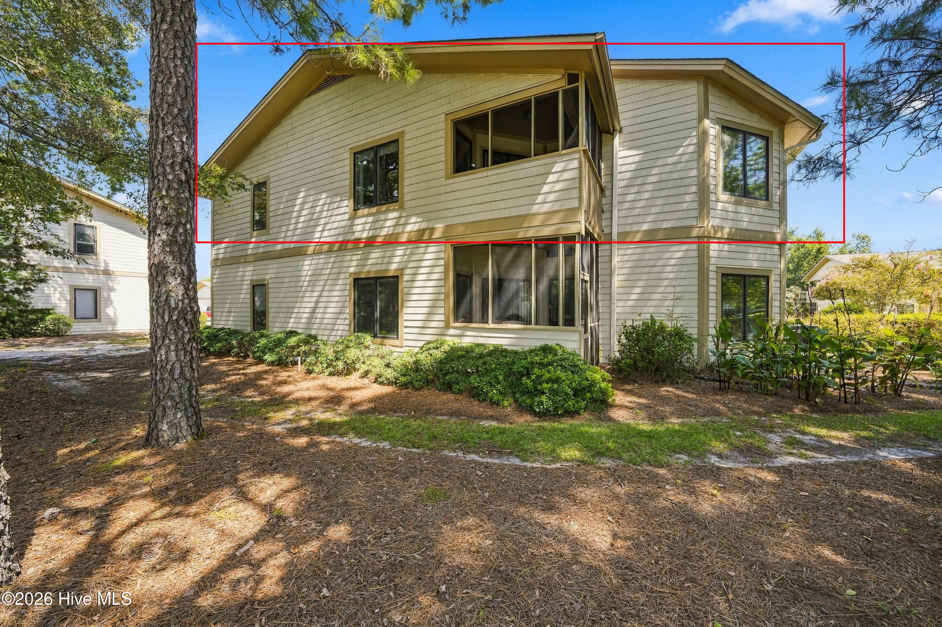 115 Longstreet Drive Apt 208