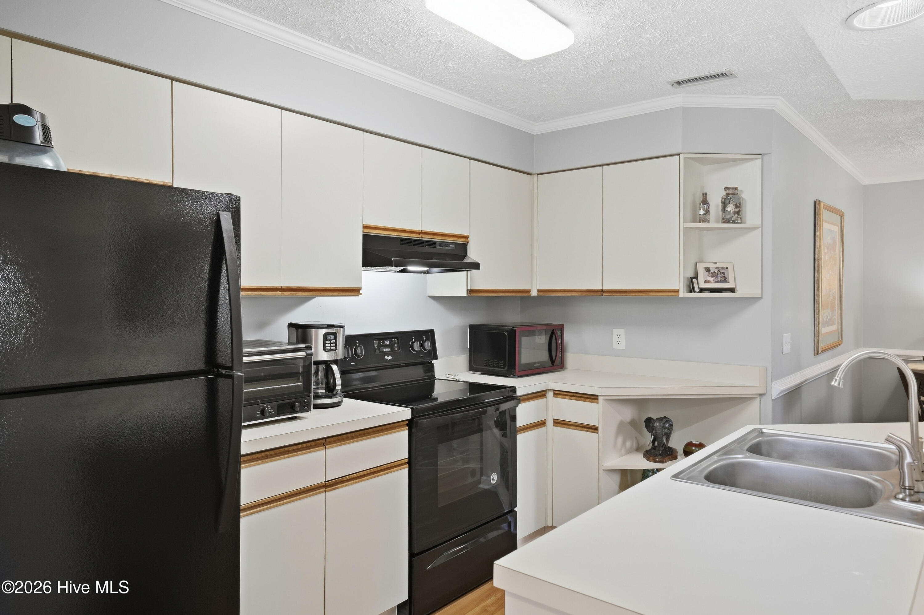 115 Longstreet Drive Apt 208