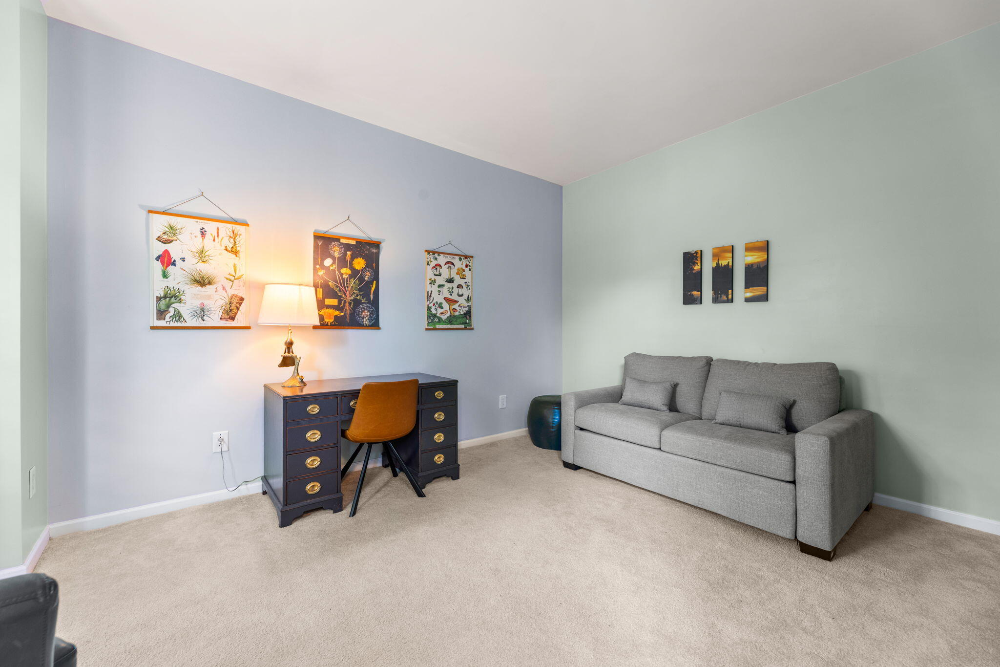5253 Lenora Drive