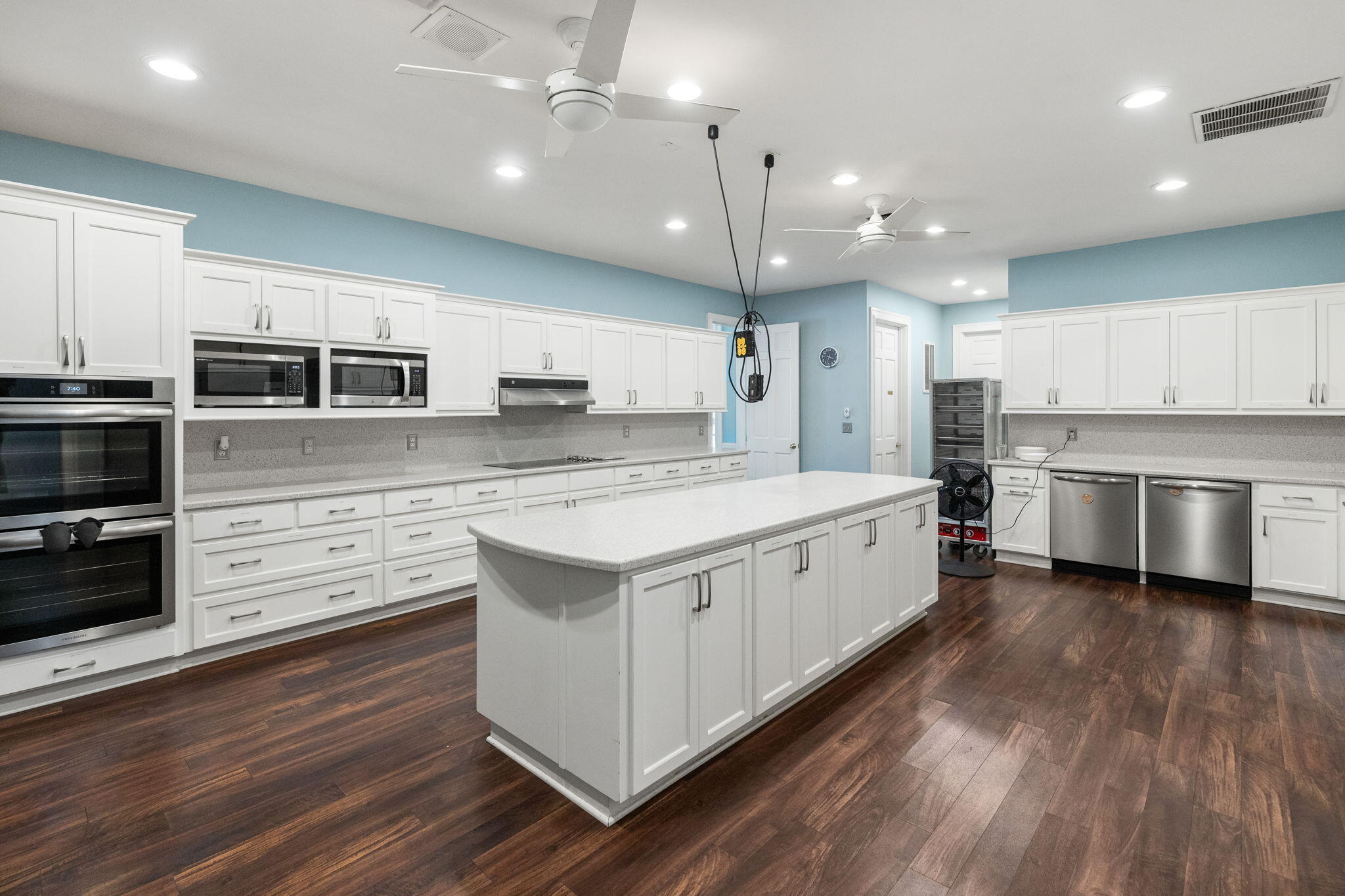 2472 Deer Ridge Lane # E1