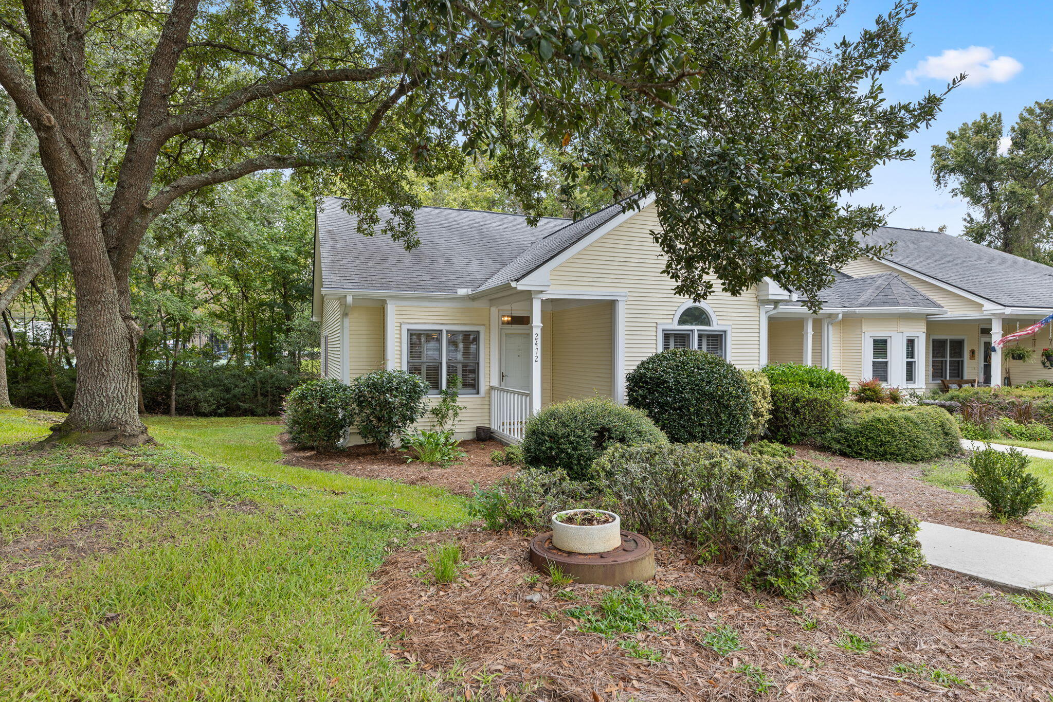 2472 Deer Ridge Lane # E1