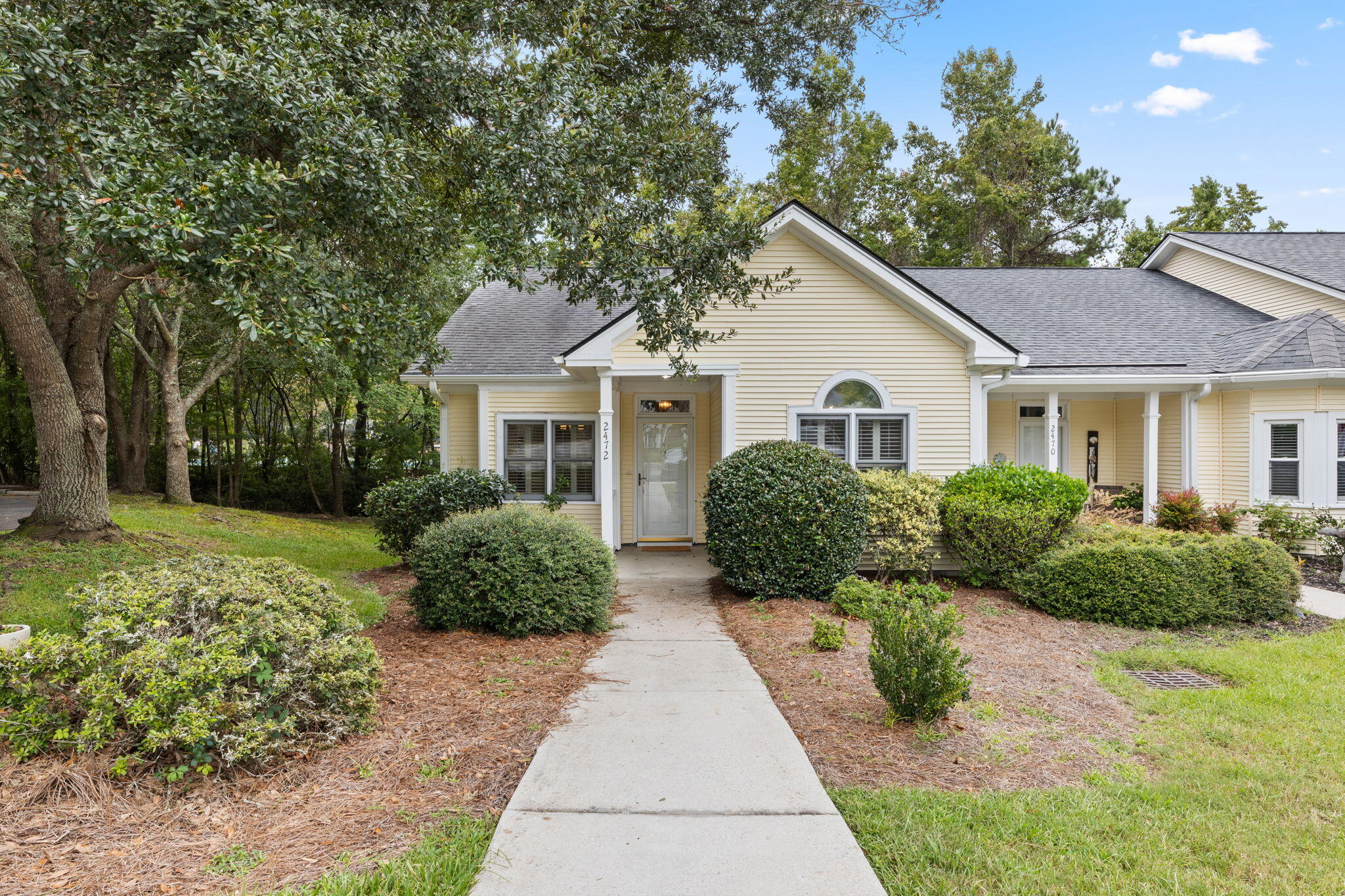 2472 Deer Ridge Lane # E1