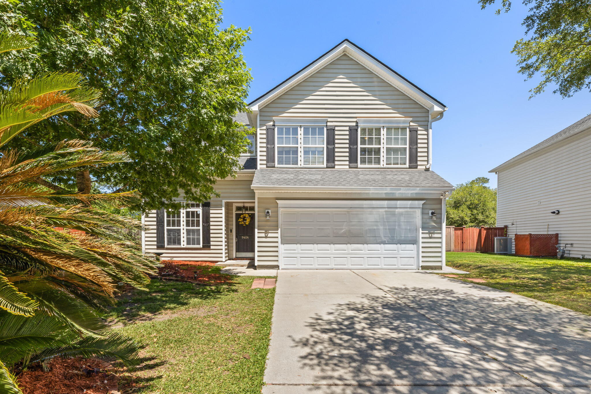 9404 Divot Lane