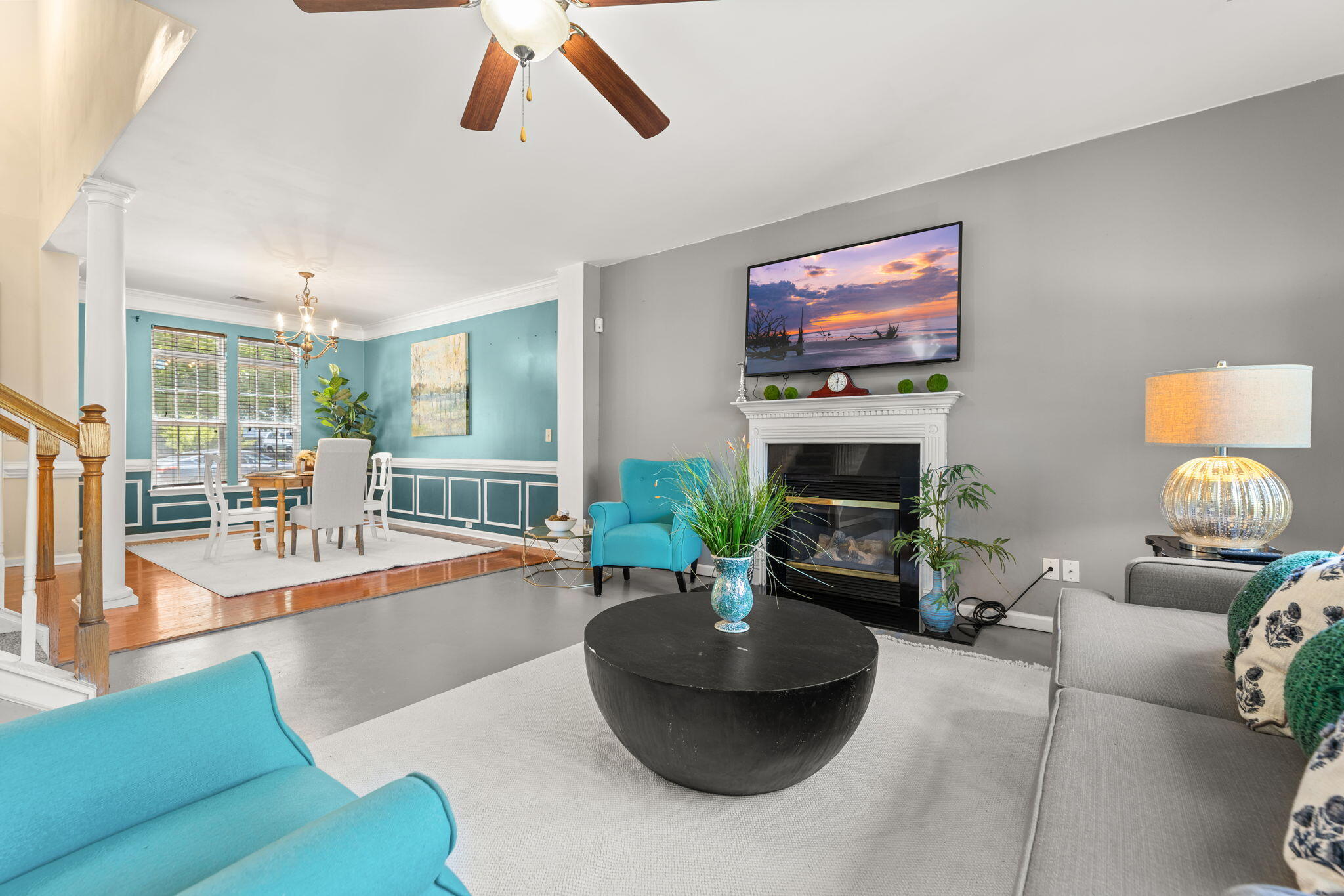 9404 Divot Lane