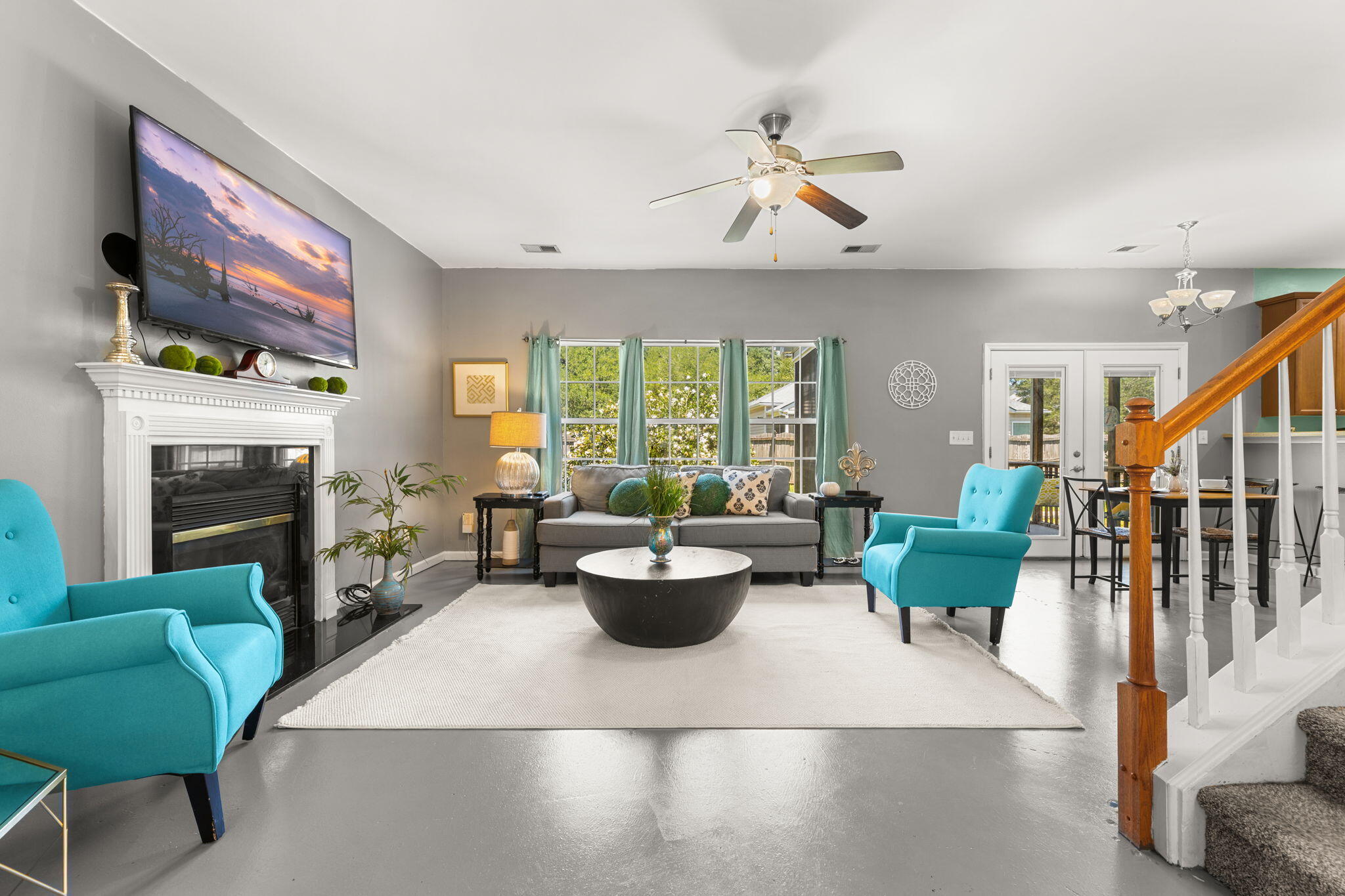 9404 Divot Lane