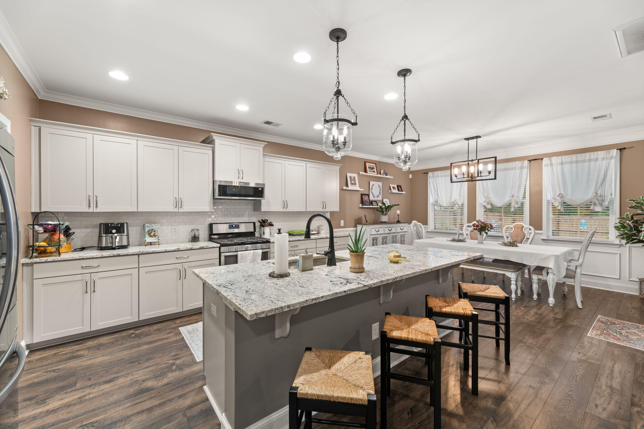 427 Whispering Breeze Lane