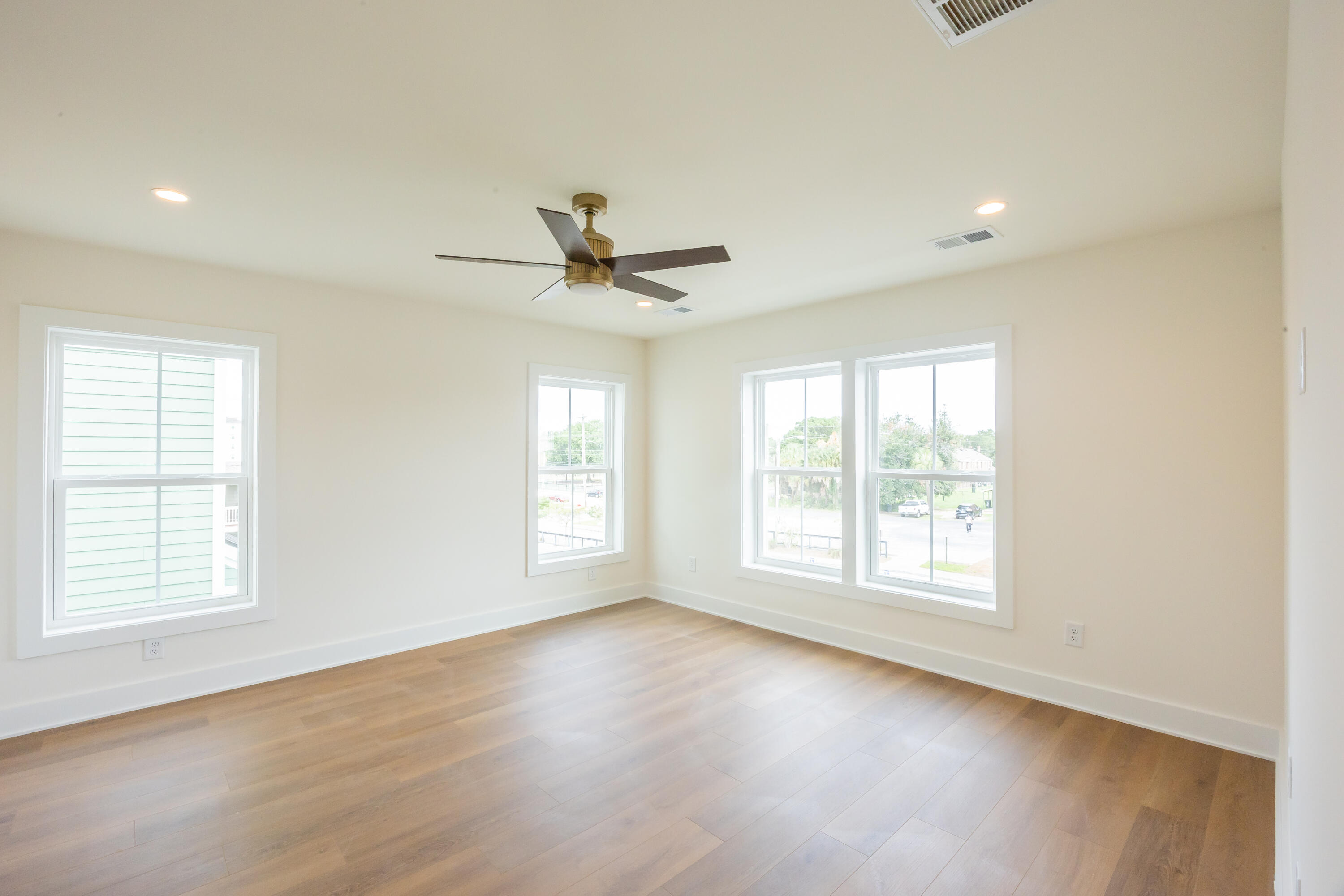 42 Cooper Street # C