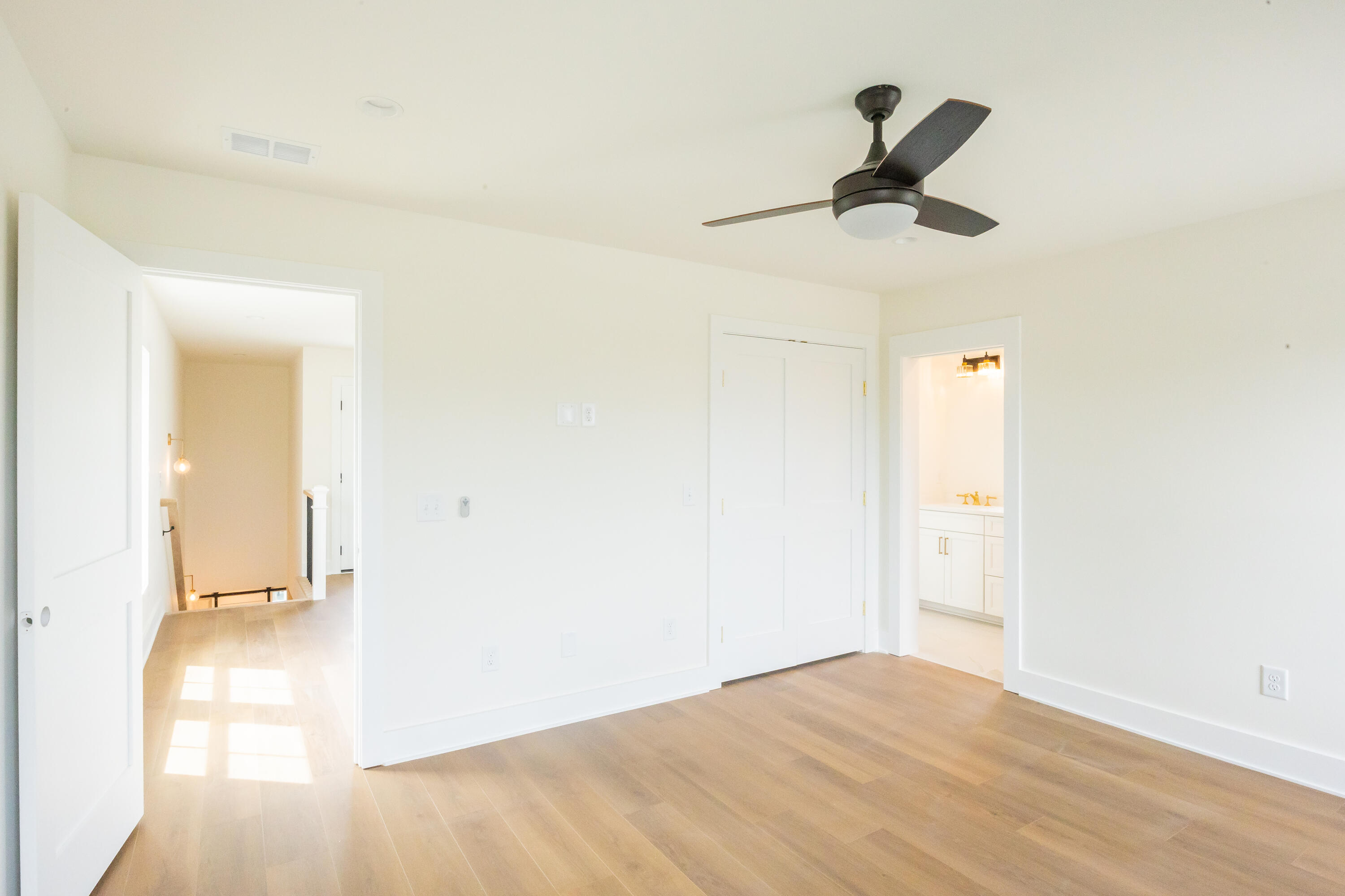 42 Cooper Street # C