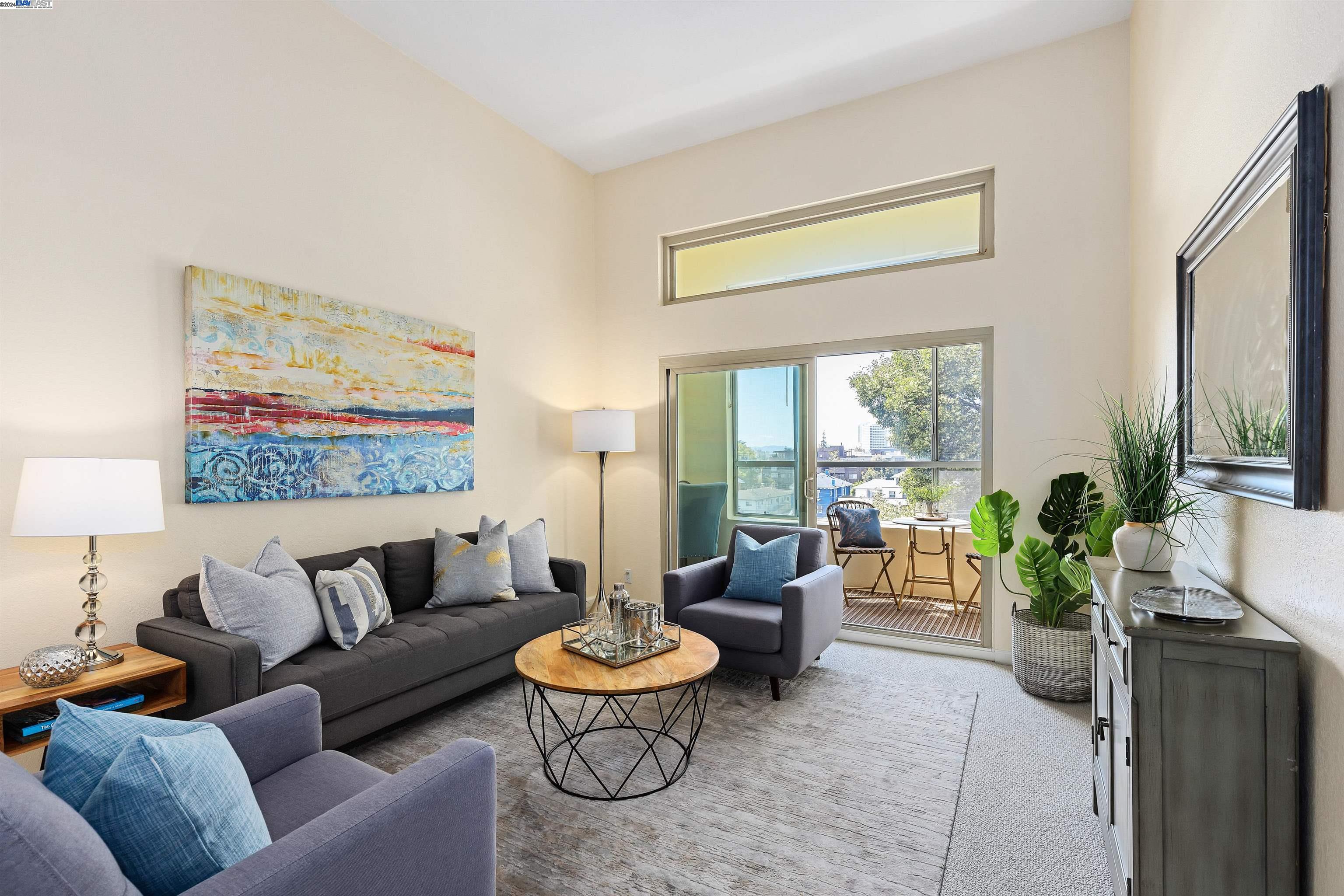 466 Crescent Street # 313