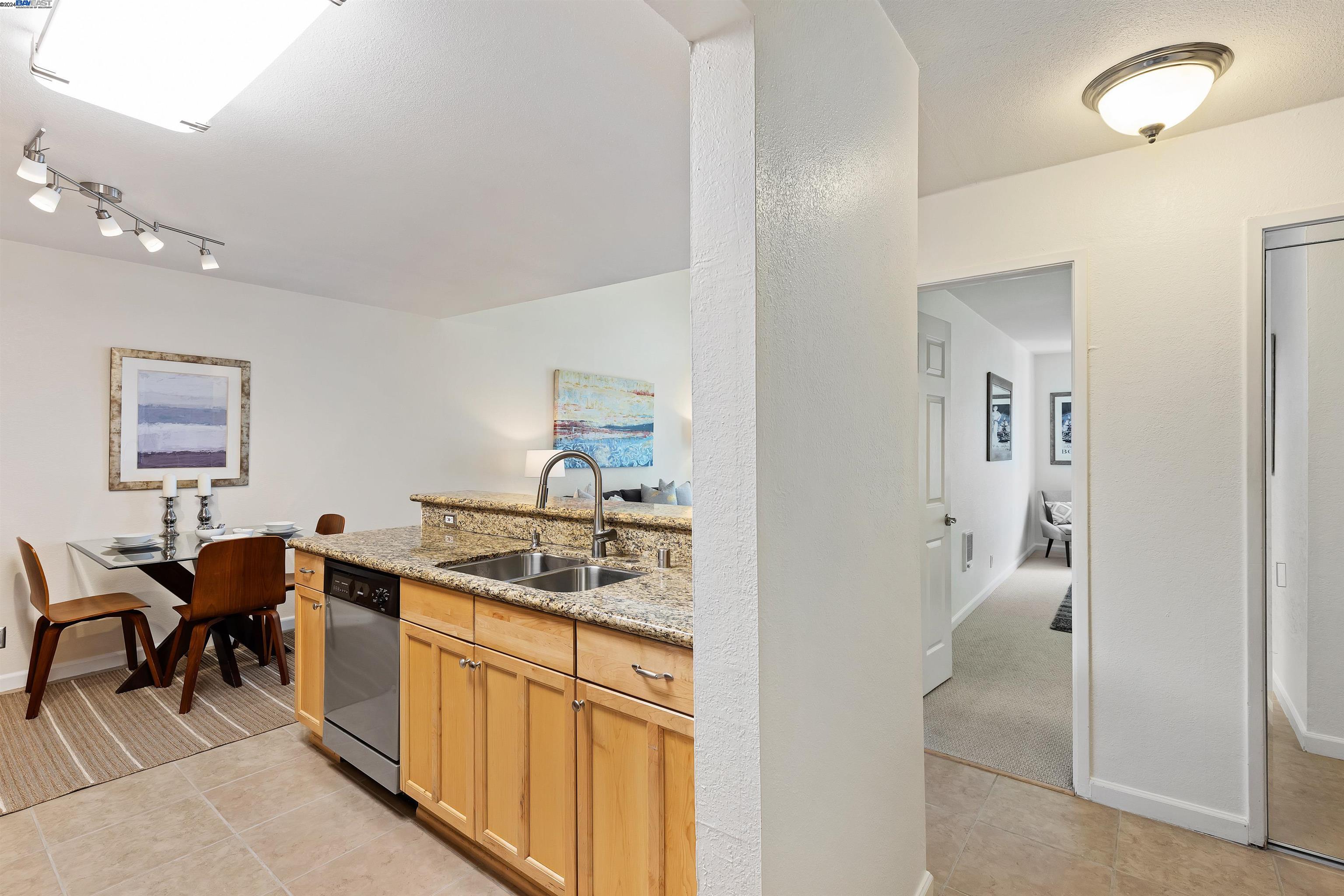 466 Crescent Street # 313