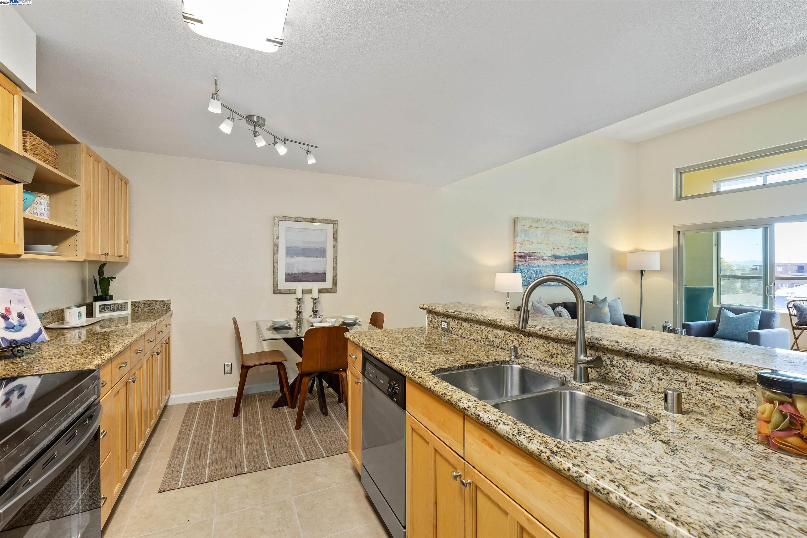 466 Crescent Street # 313