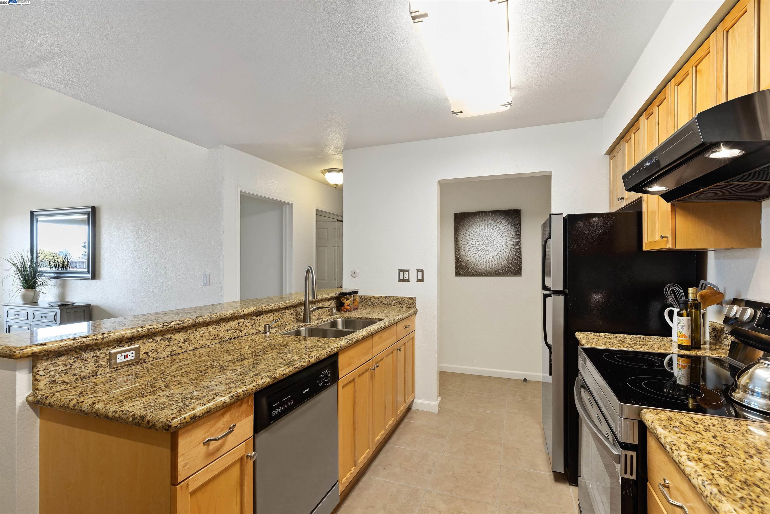 466 Crescent Street # 313