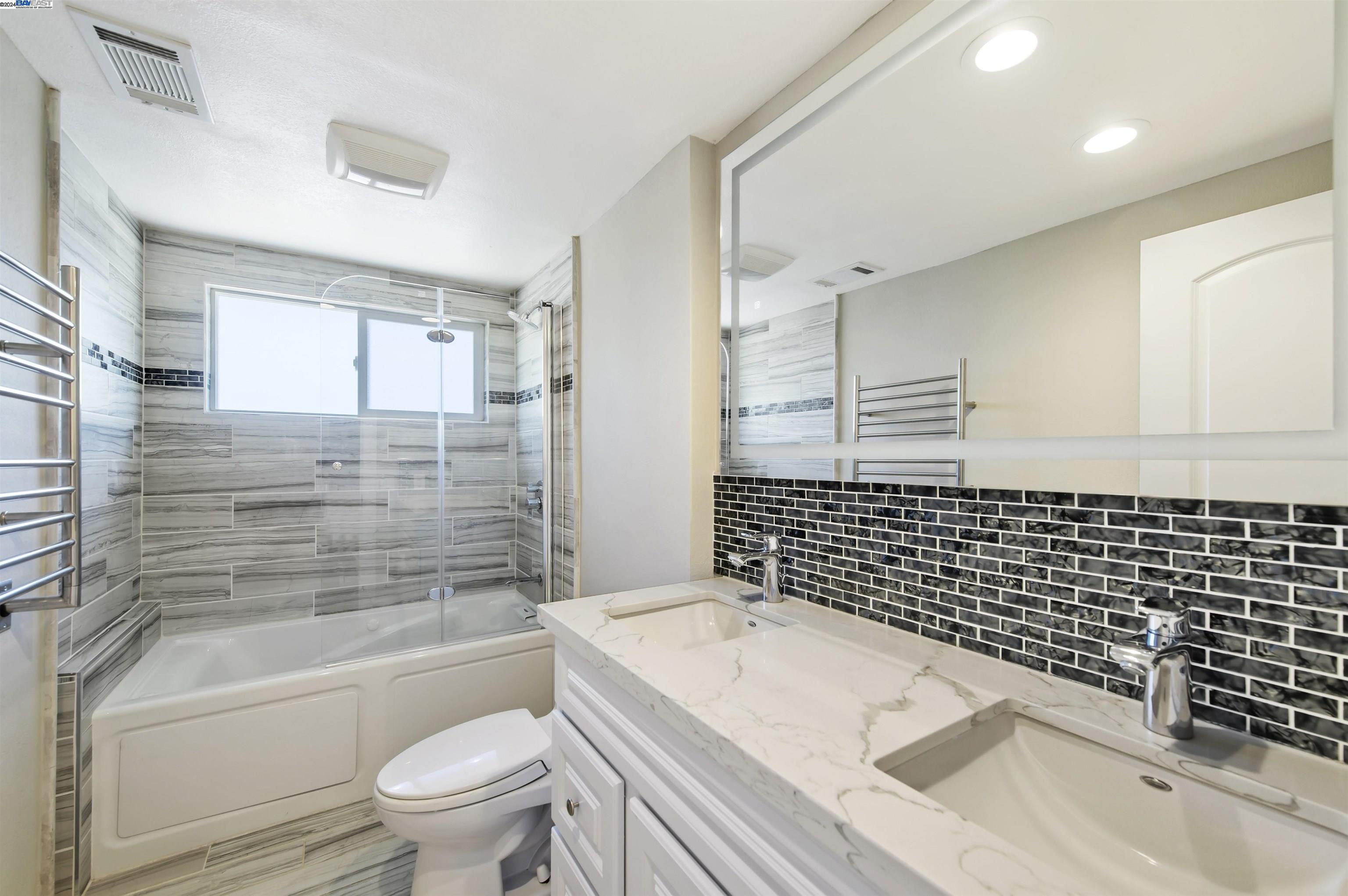2491 Palmira Place