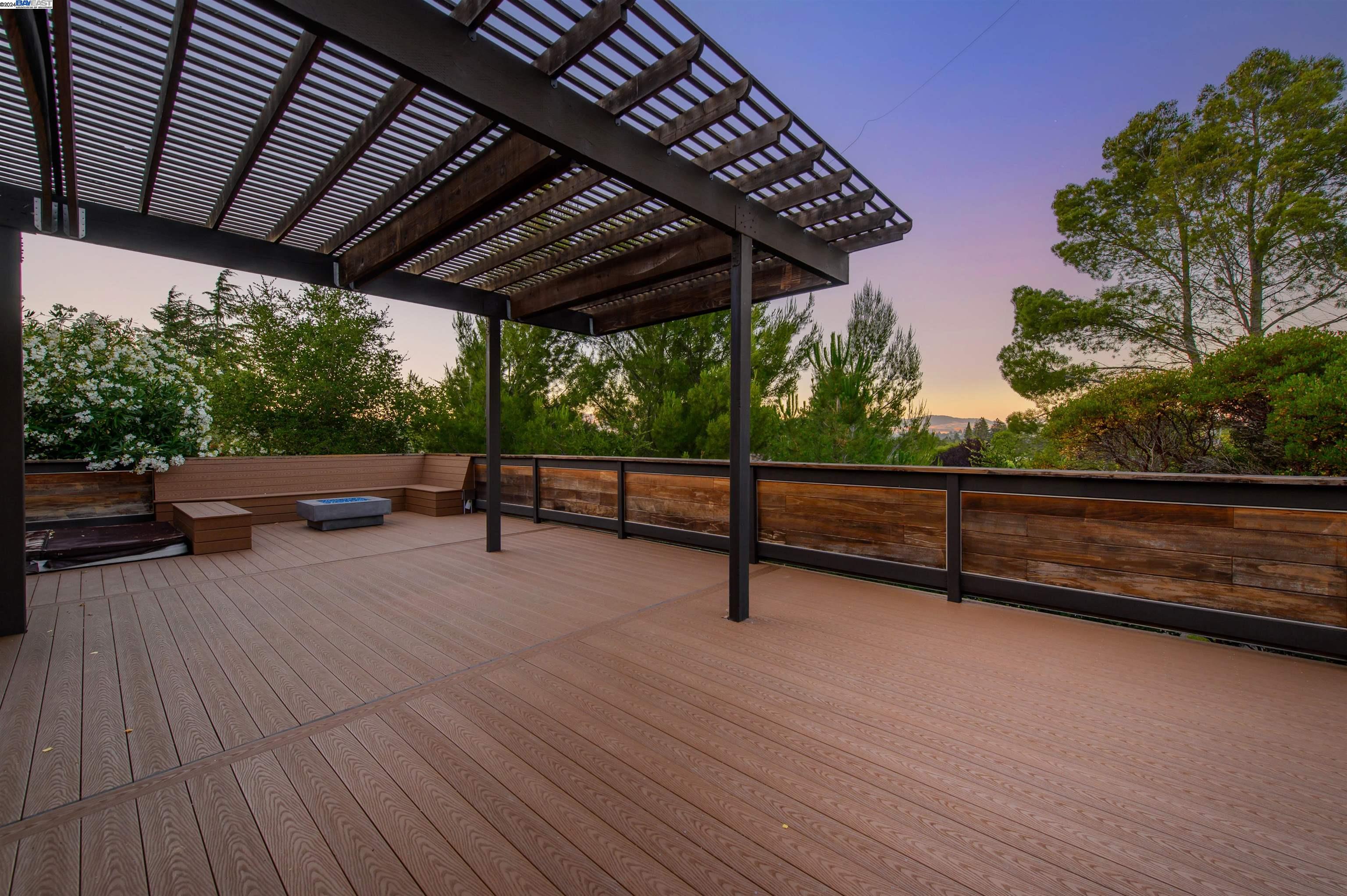 2491 Palmira Place