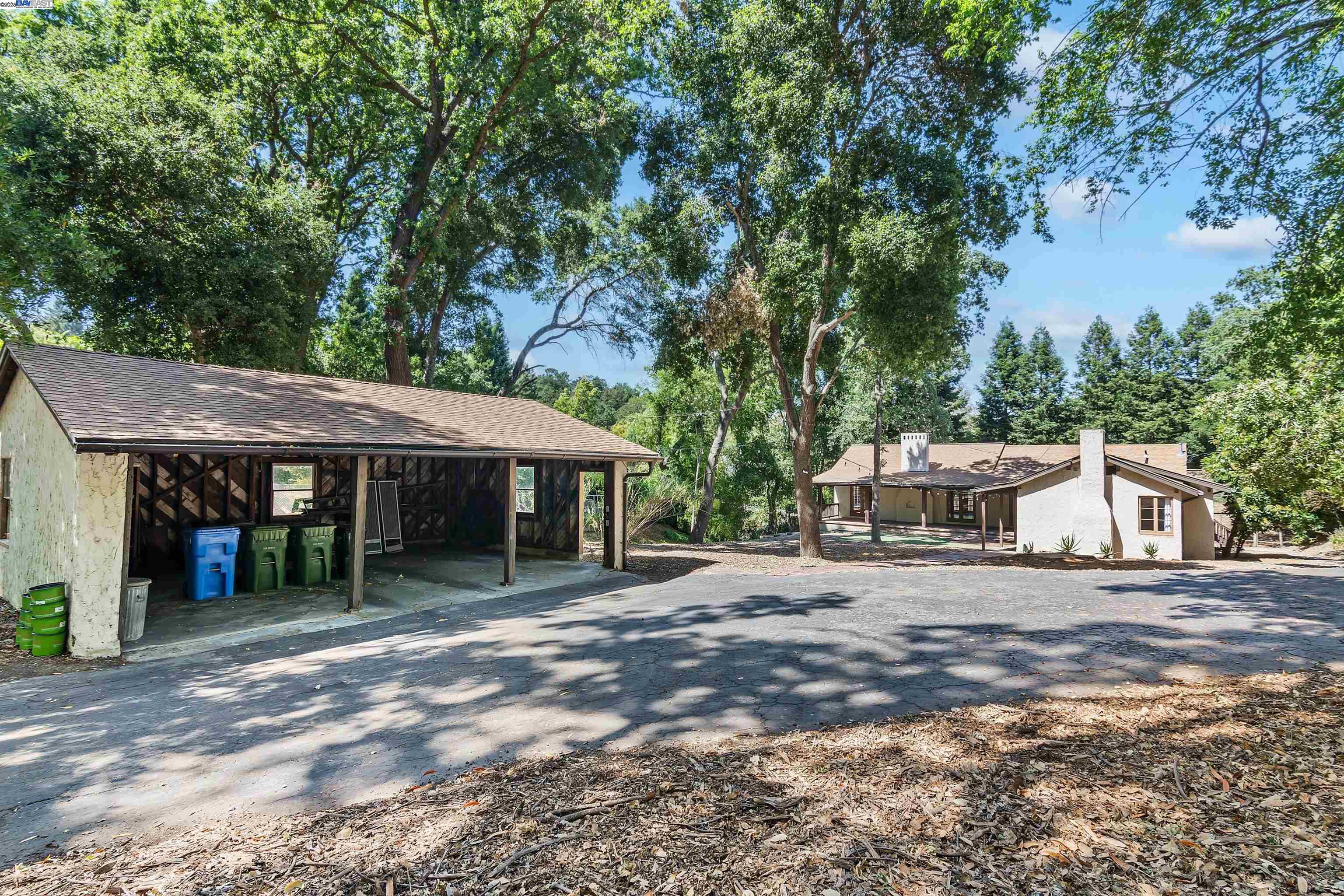 3476 Springhill Rd