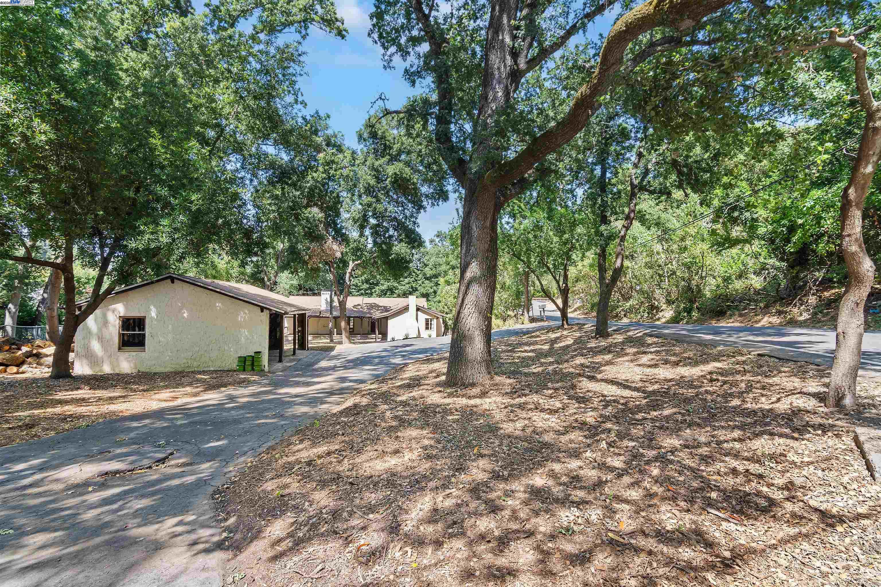 3476 Springhill Rd