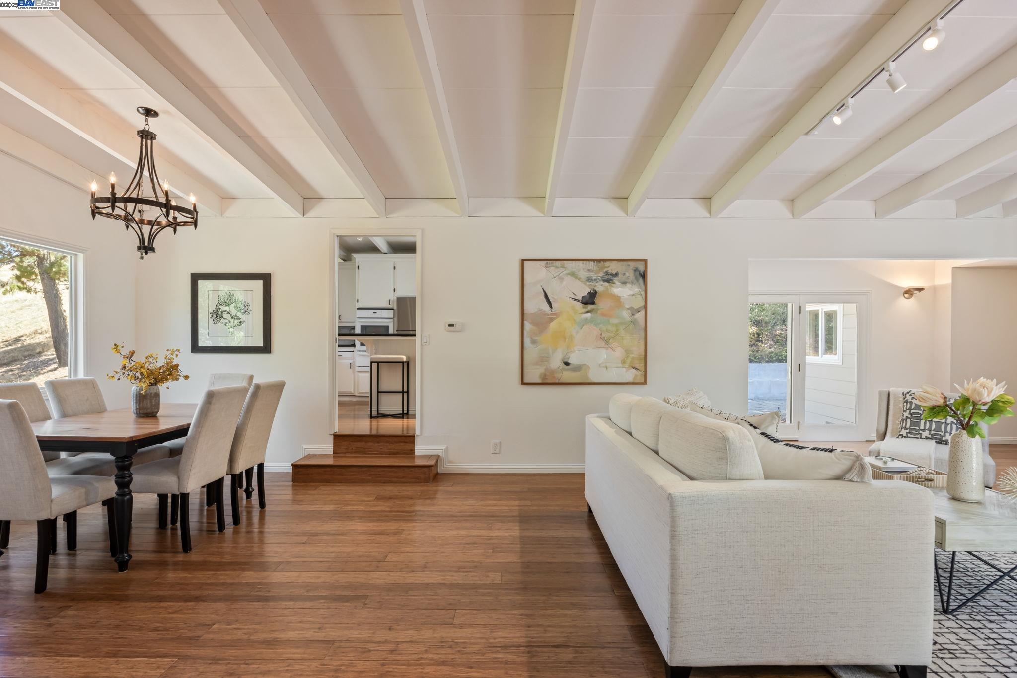 1530 Reliez Valley Rd, Lafayette