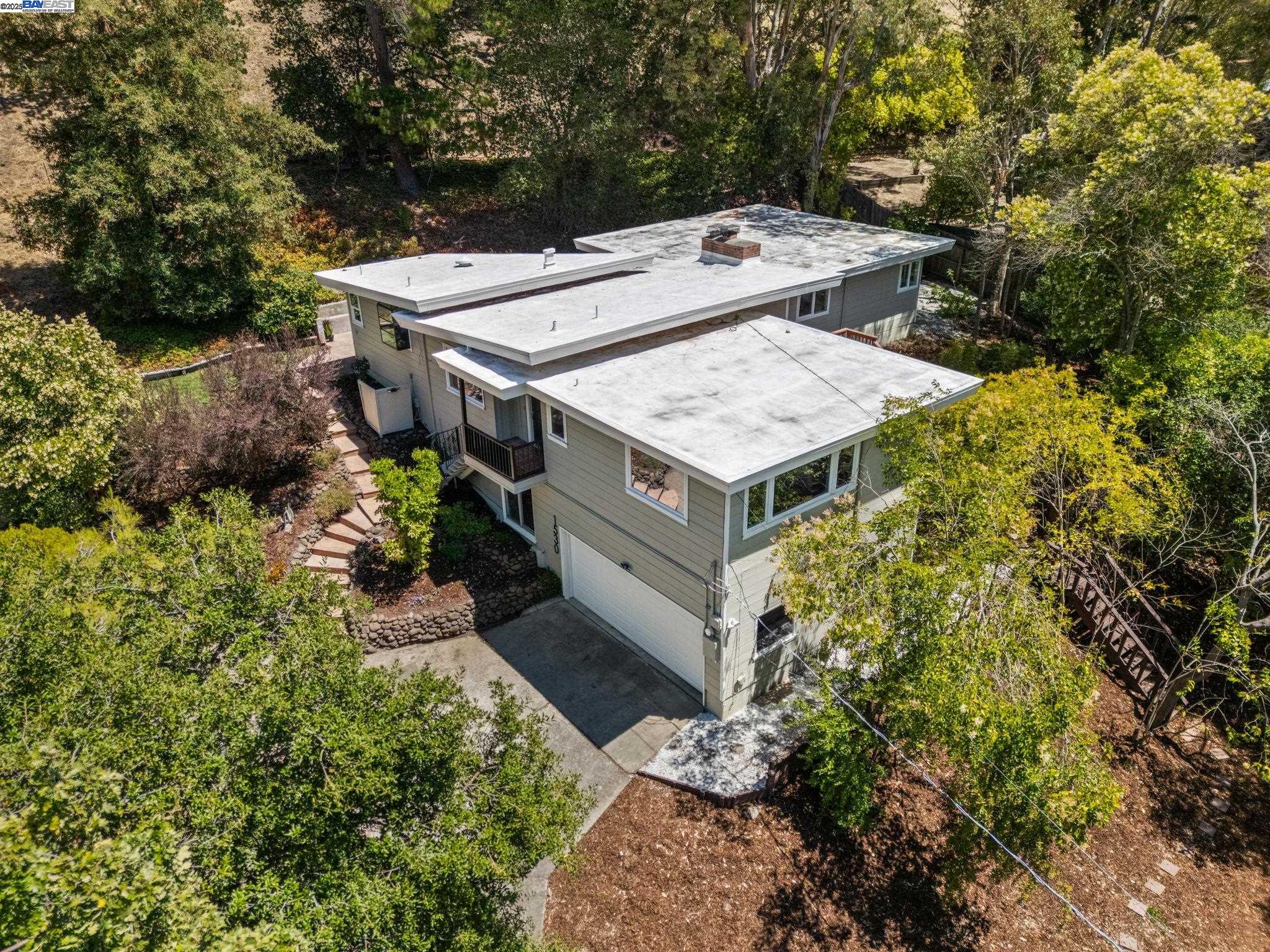 1530 Reliez Valley Rd, Lafayette